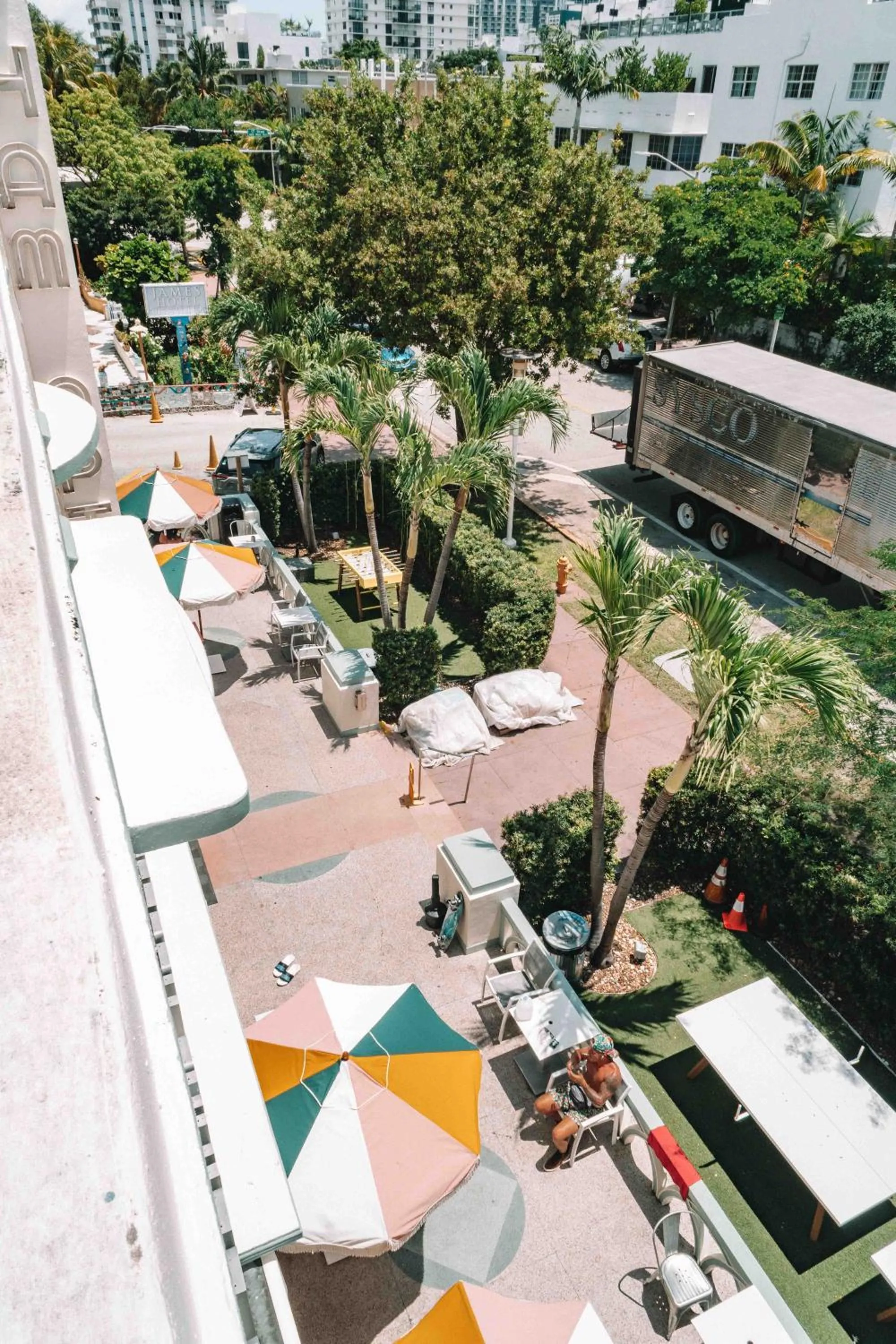 Patio in Beds n' Drinks