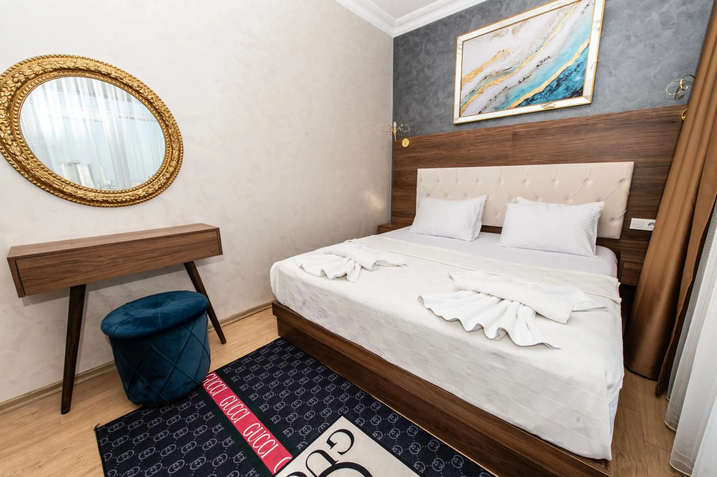 Photo of the whole room, Bed in Blue Vista Houses & Spa