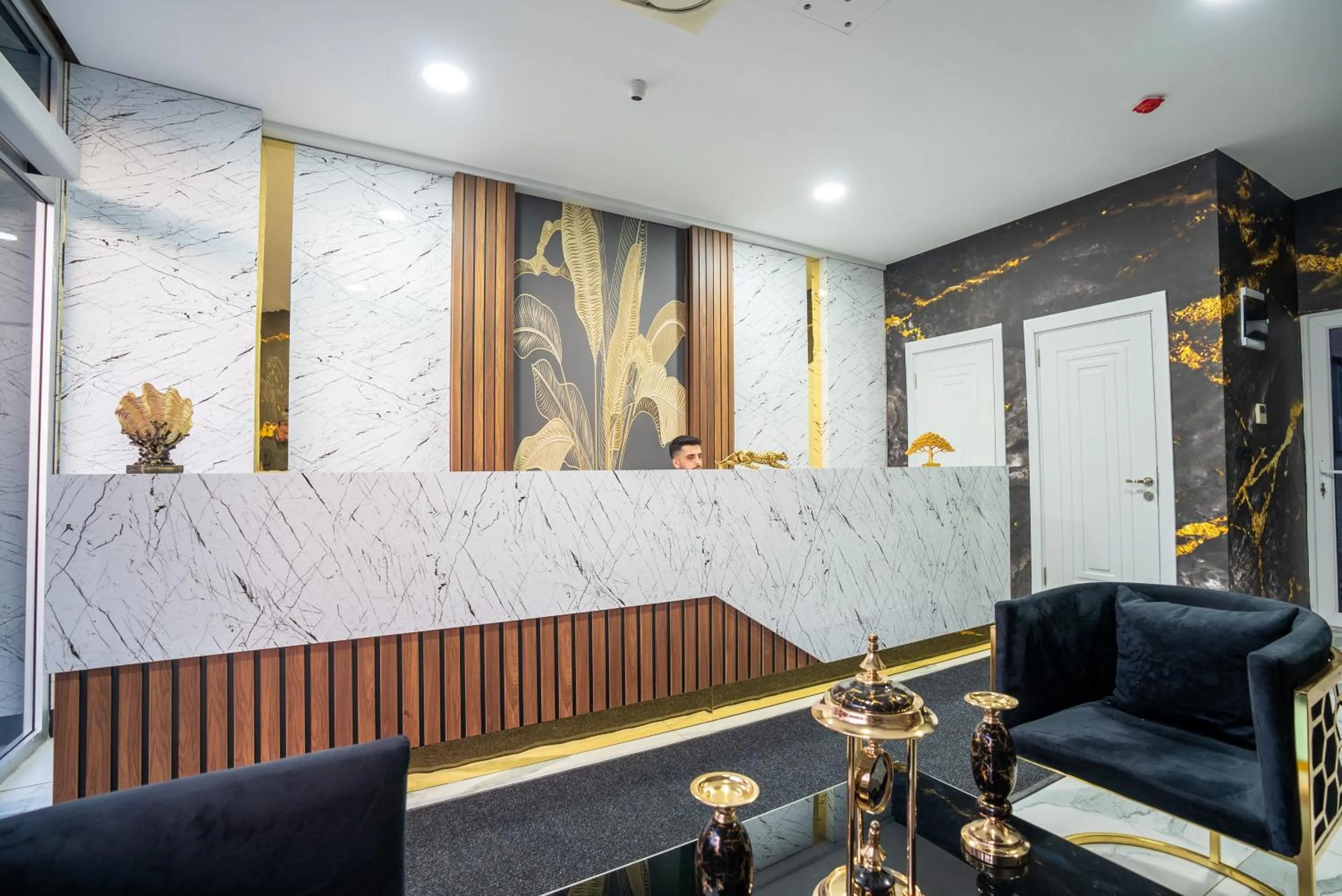 Lobby or reception in WP White Palace Hotel