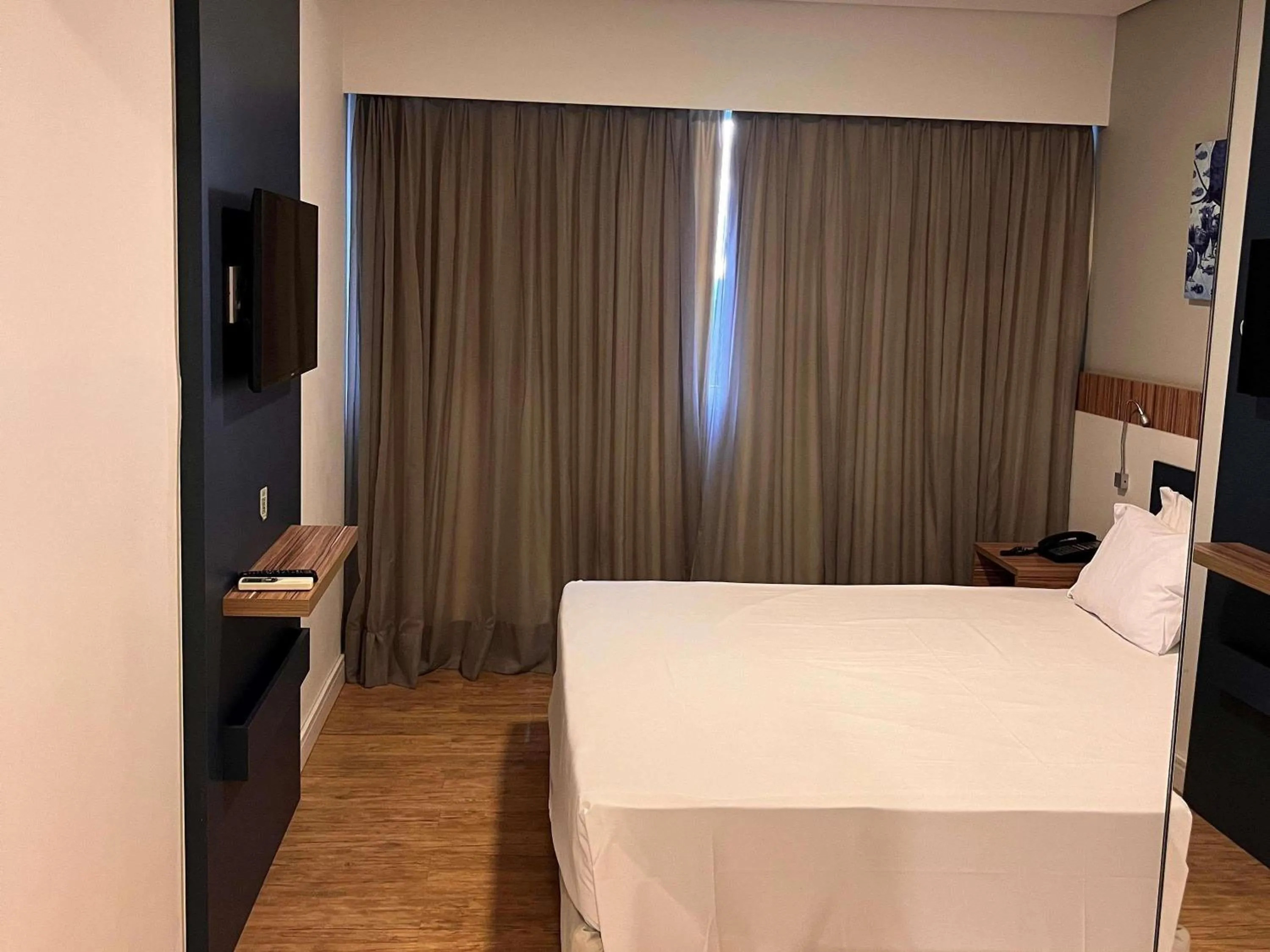Bedroom, Bed in ibis Styles Confins Aeroporto