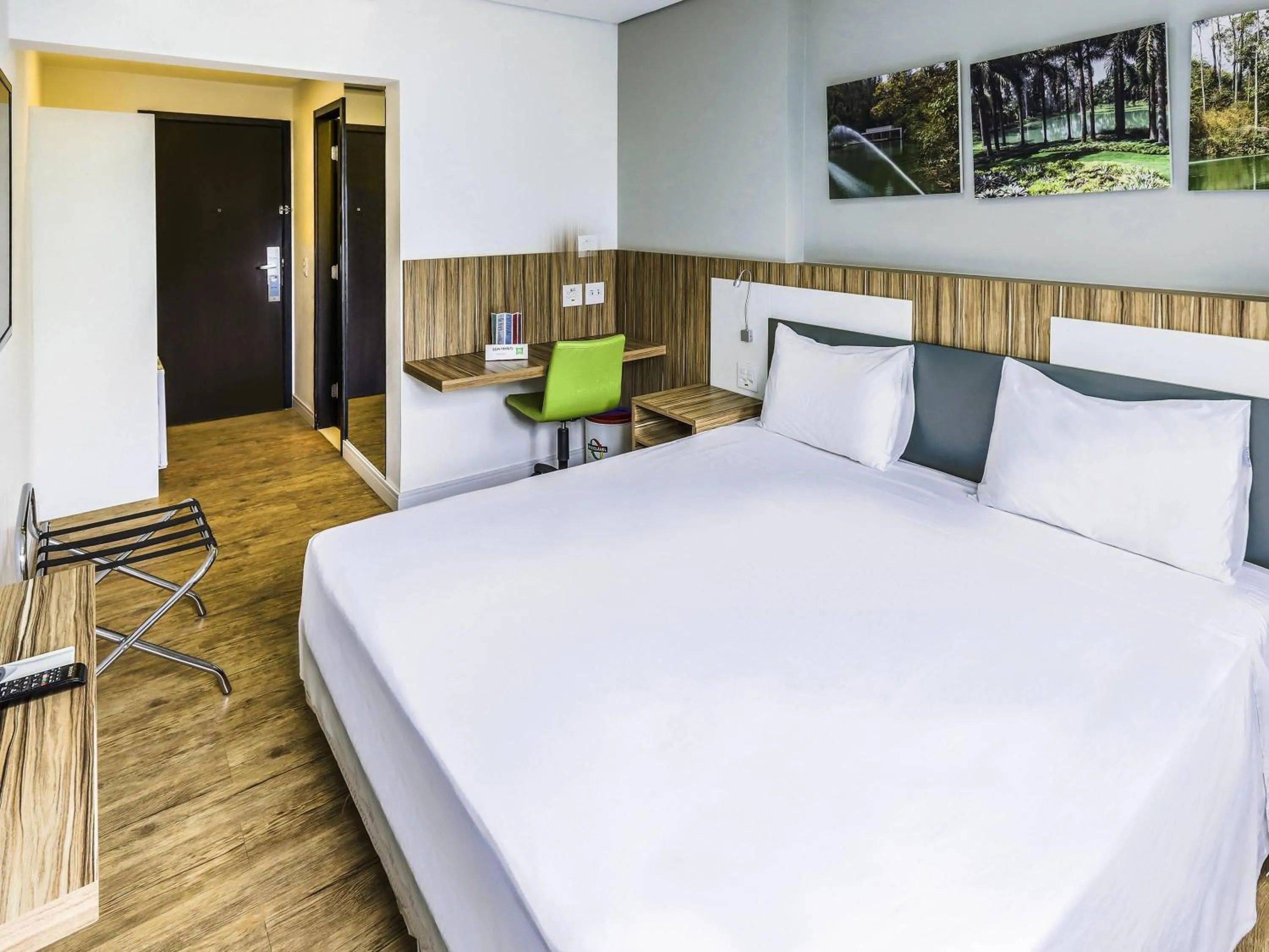 Bedroom, Bed in ibis Styles Confins Aeroporto
