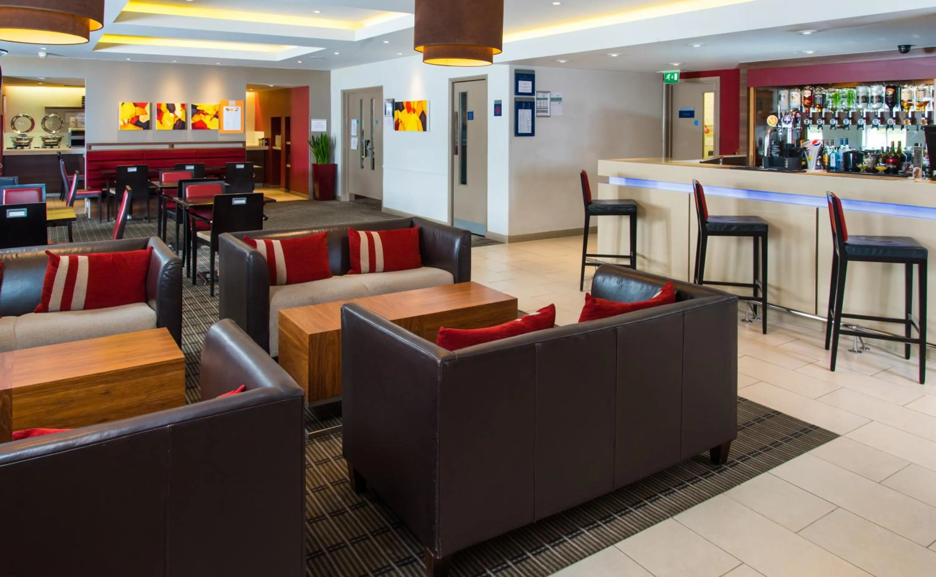 Lounge or bar in Holiday Inn Express Derby Pride Park by IHG