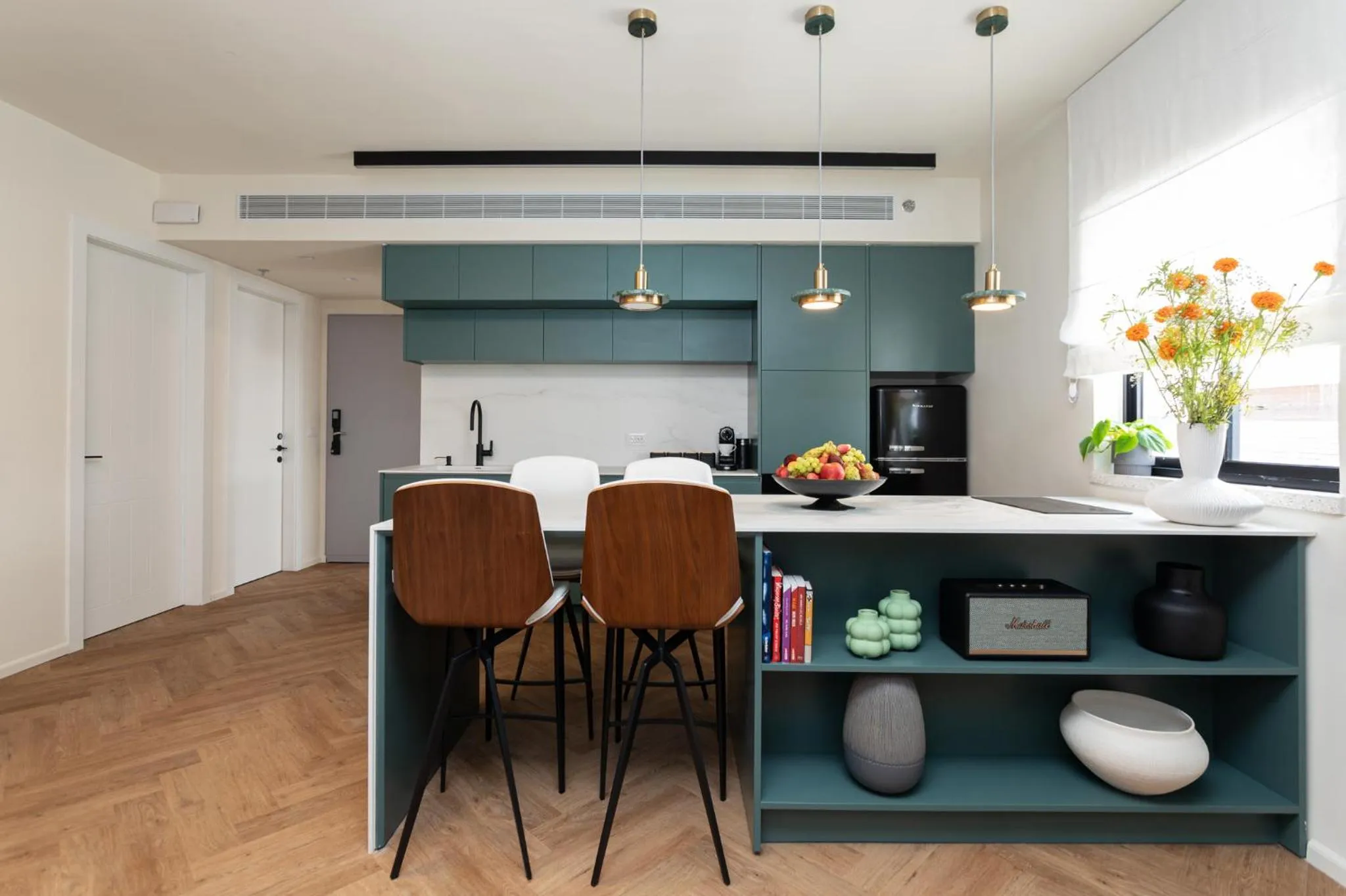 Kitchen or kitchenette in De Sheinkin