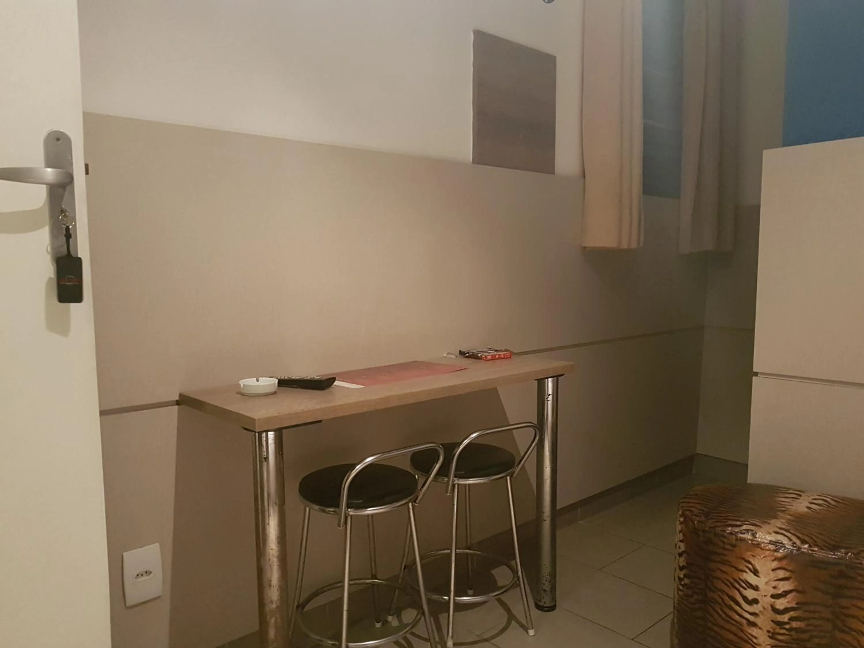 Dining area in Namorata Expo Inn