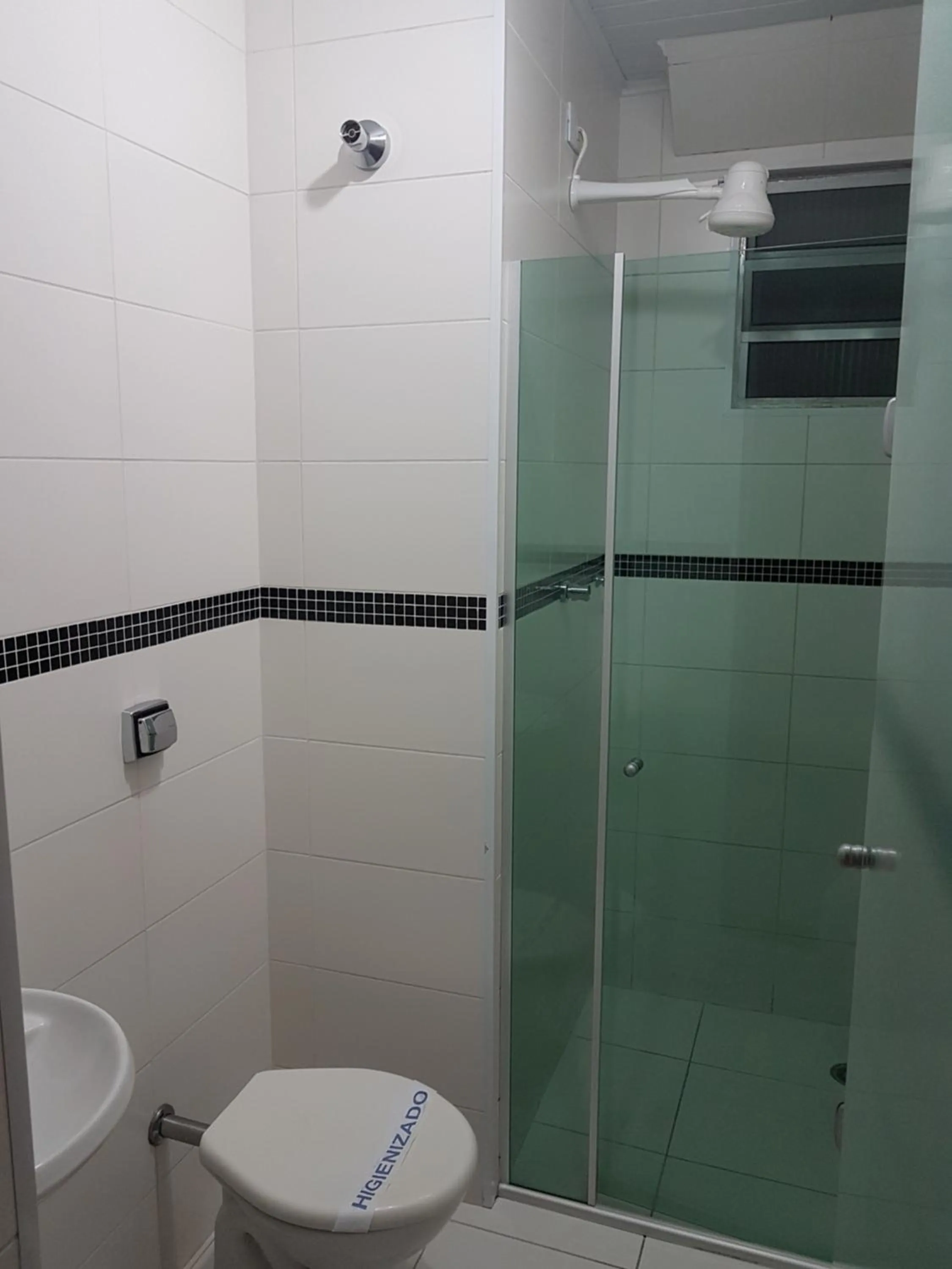 Bathroom in Namorata Expo Inn