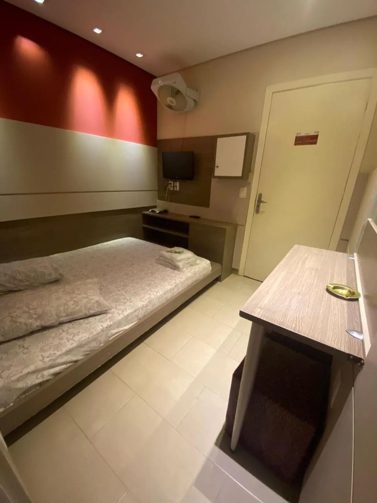 Bed in Namorata Expo Inn