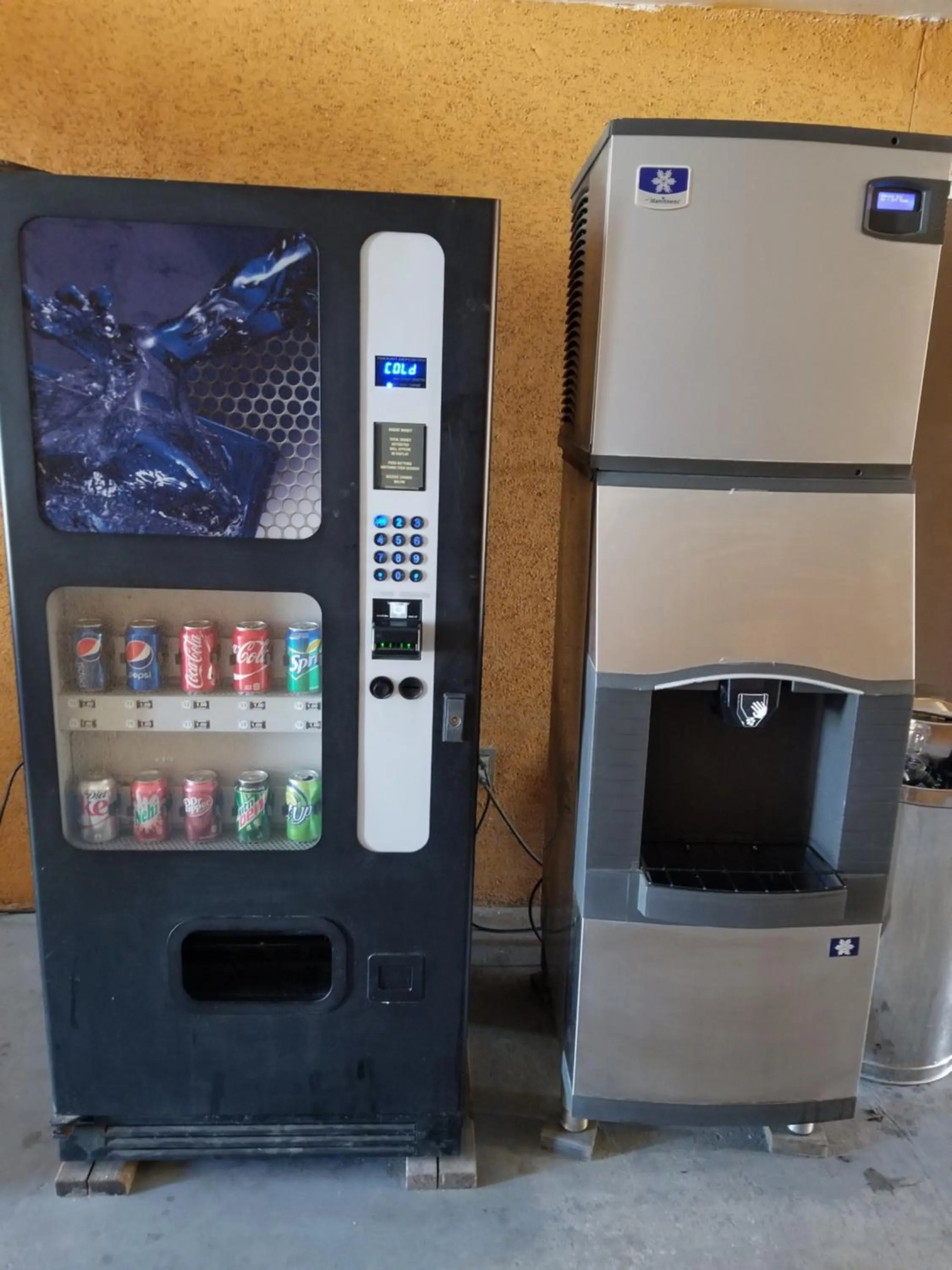 Area and facilities in Americas Best Inn - Savannah I-95