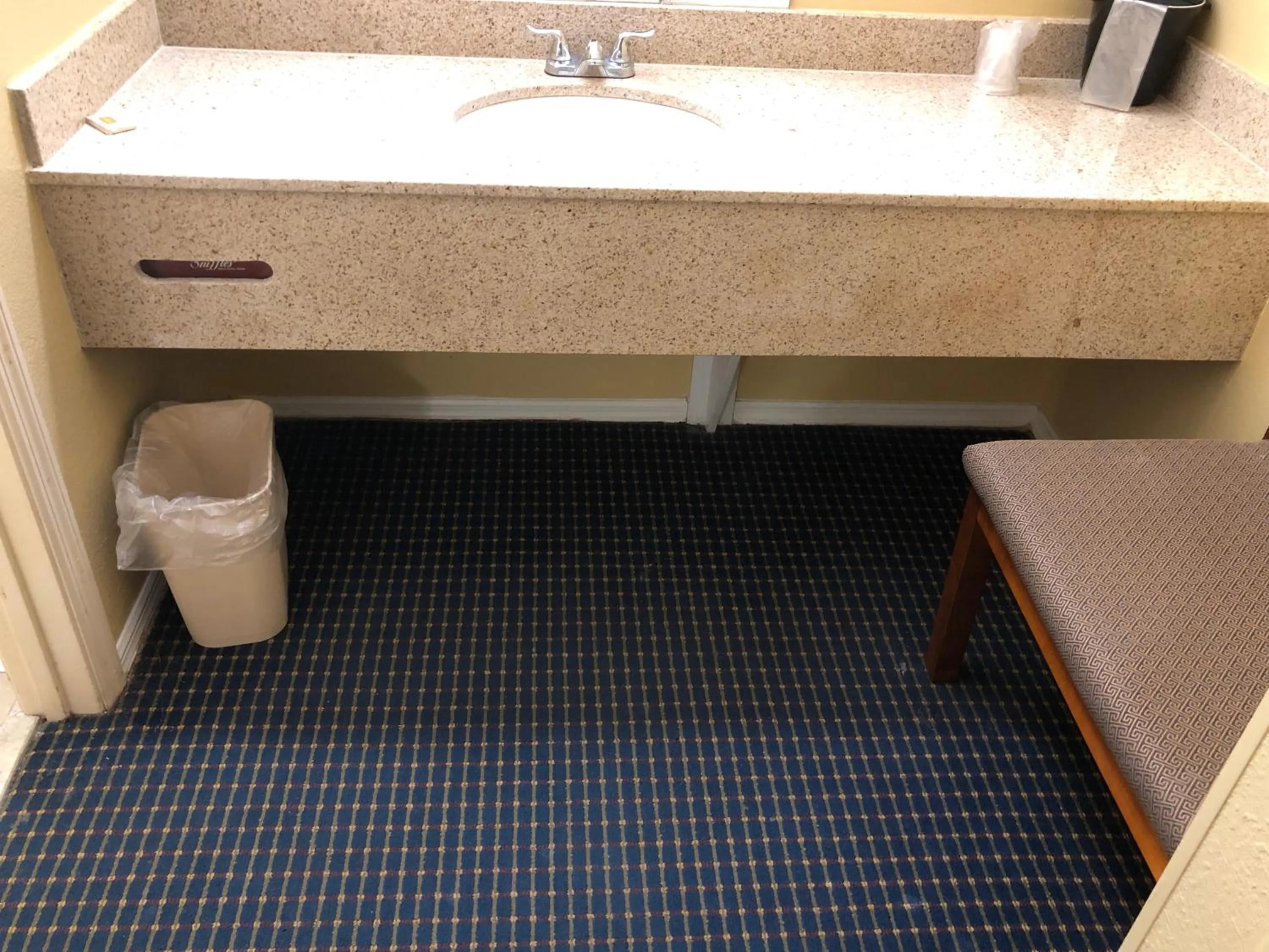 Bathroom in Americas Best Inn - Savannah I-95