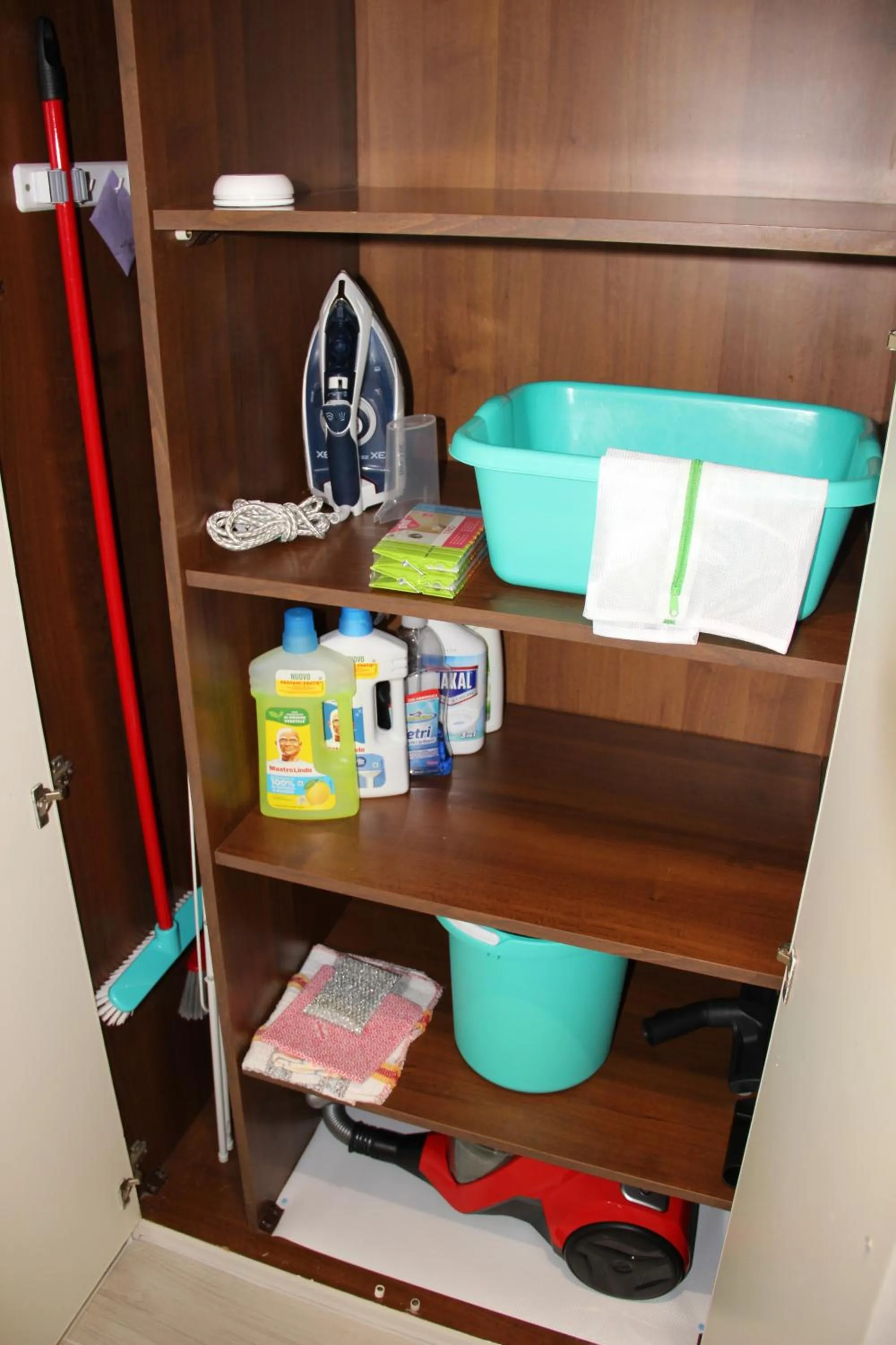 laundry in Appartamento Lungomare Toscanelli