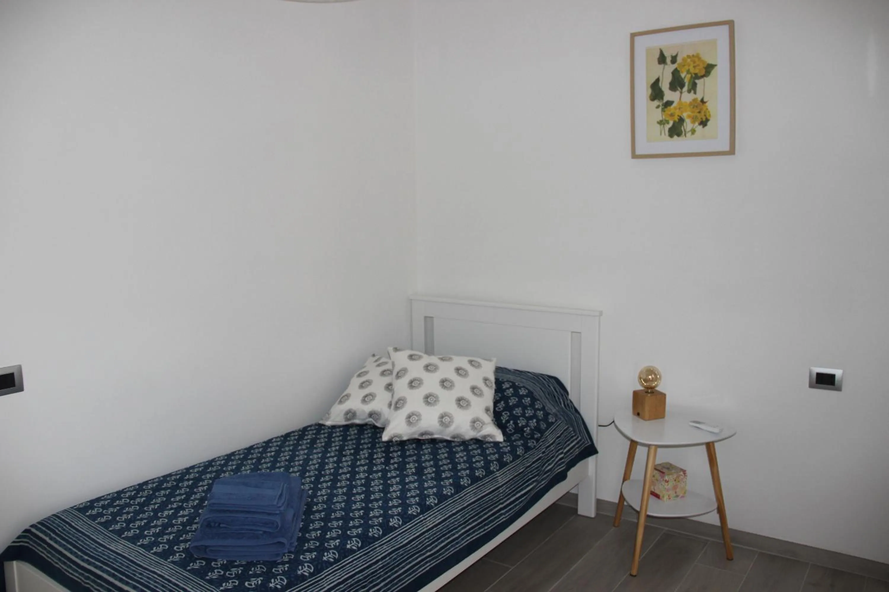 Bedroom, Bed in Appartamento Lungomare Toscanelli