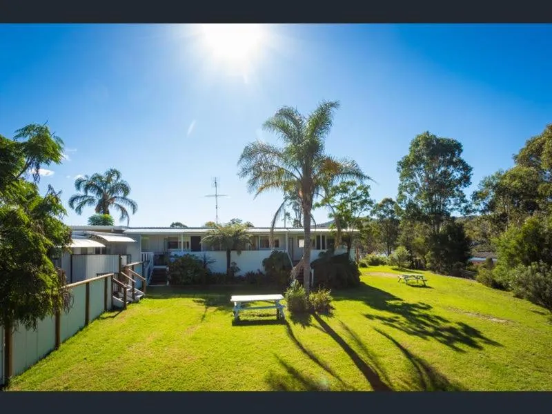 Property building in Top of the Lake Holiday Units