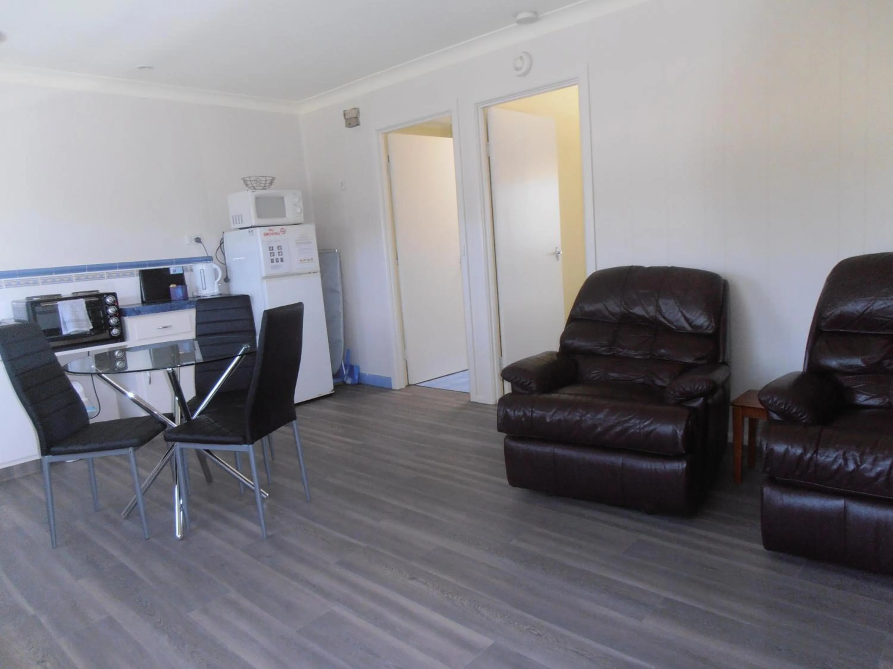 Living room in Top of the Lake Holiday Units