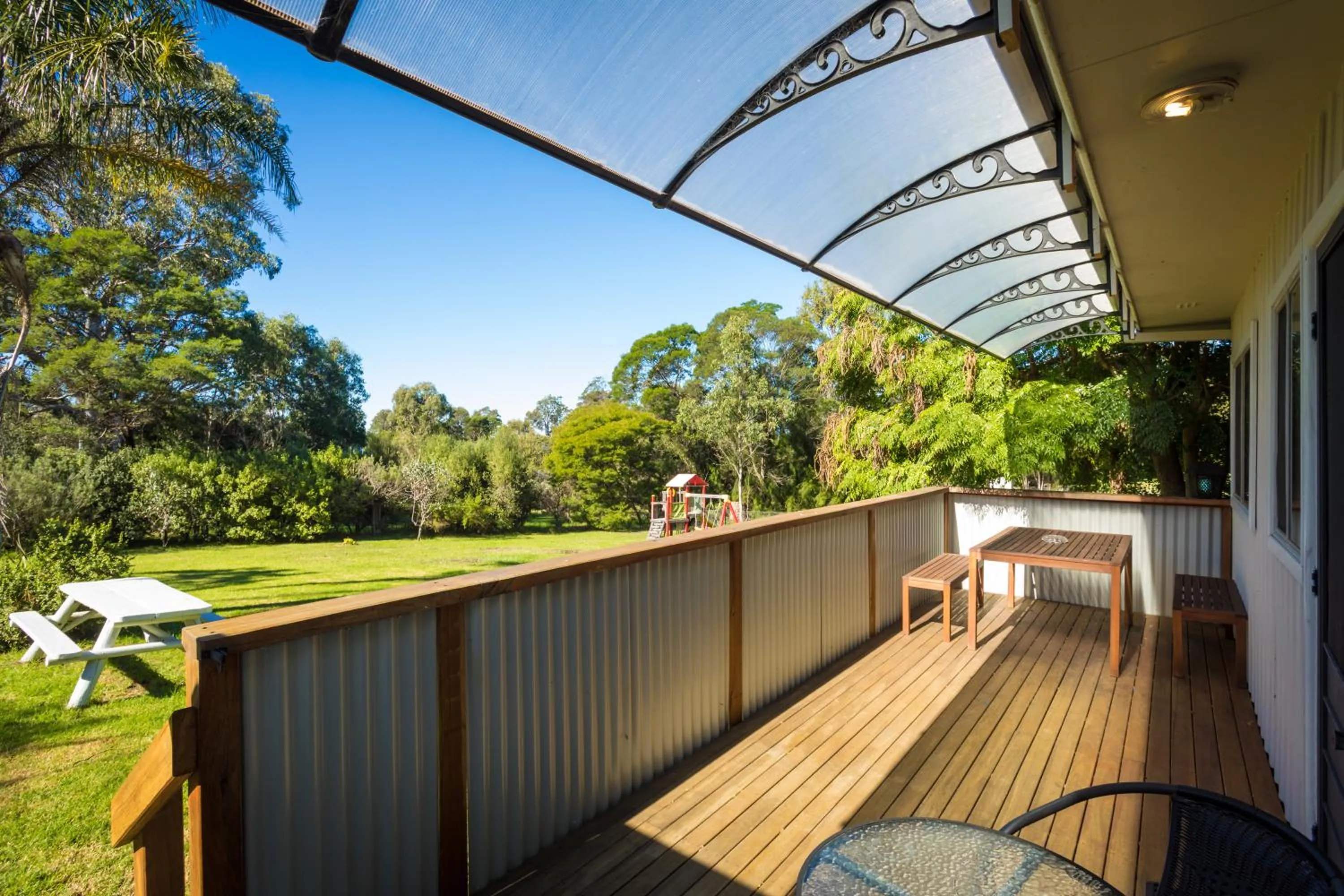Balcony/Terrace in Top of the Lake Holiday Units