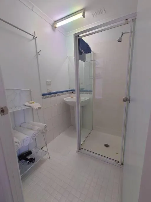 Bathroom in Top of the Lake Holiday Units