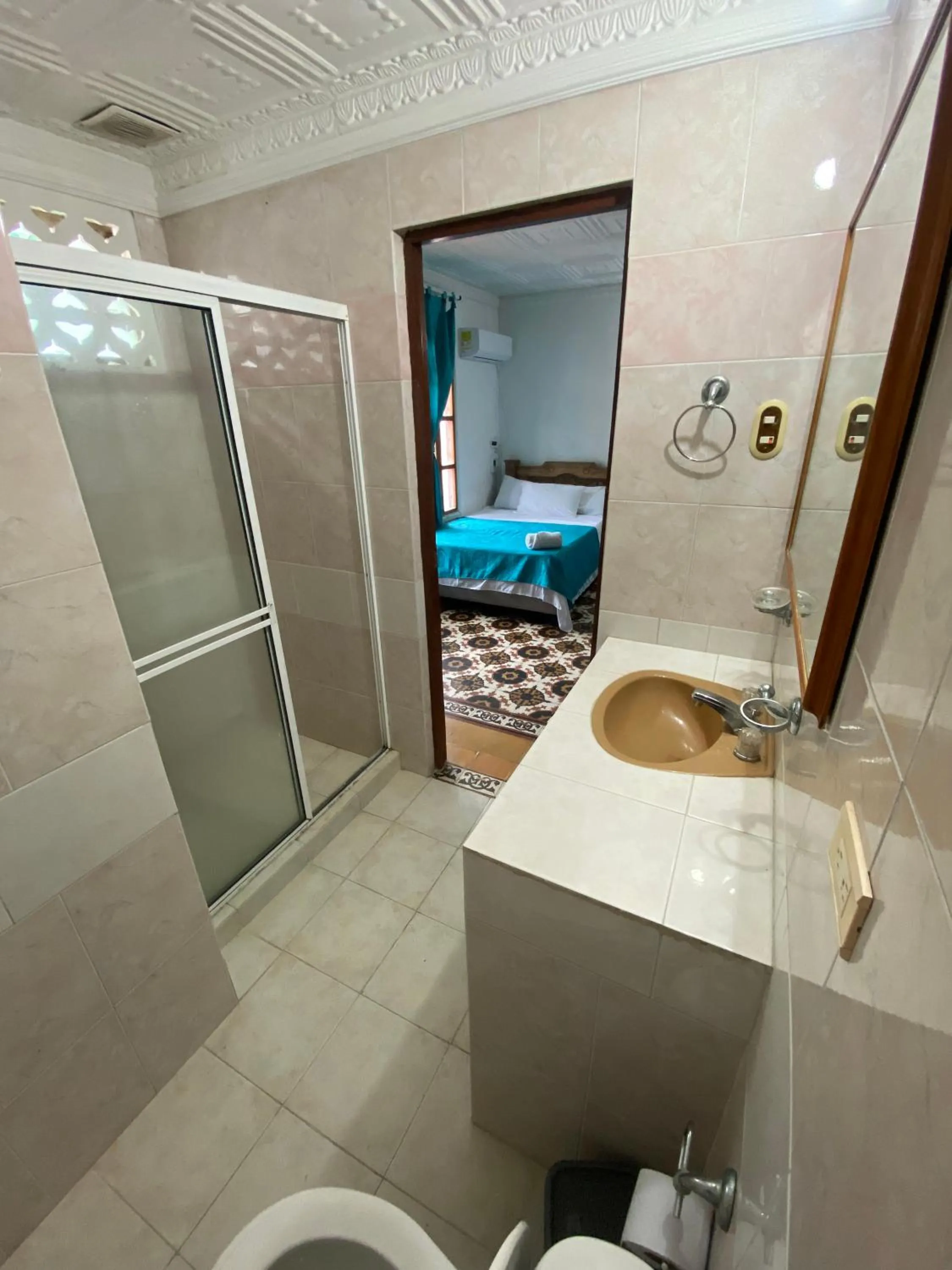 Shower in Casa Bahía Colonial - Cartagena