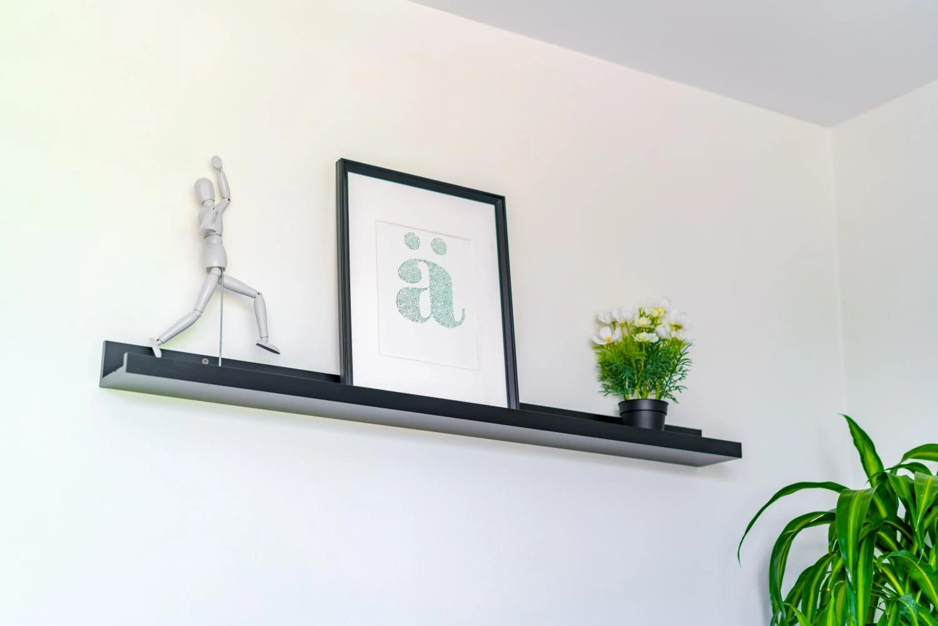 Decorative detail in Jungle House Modern Lofts - Arena District & Short North
