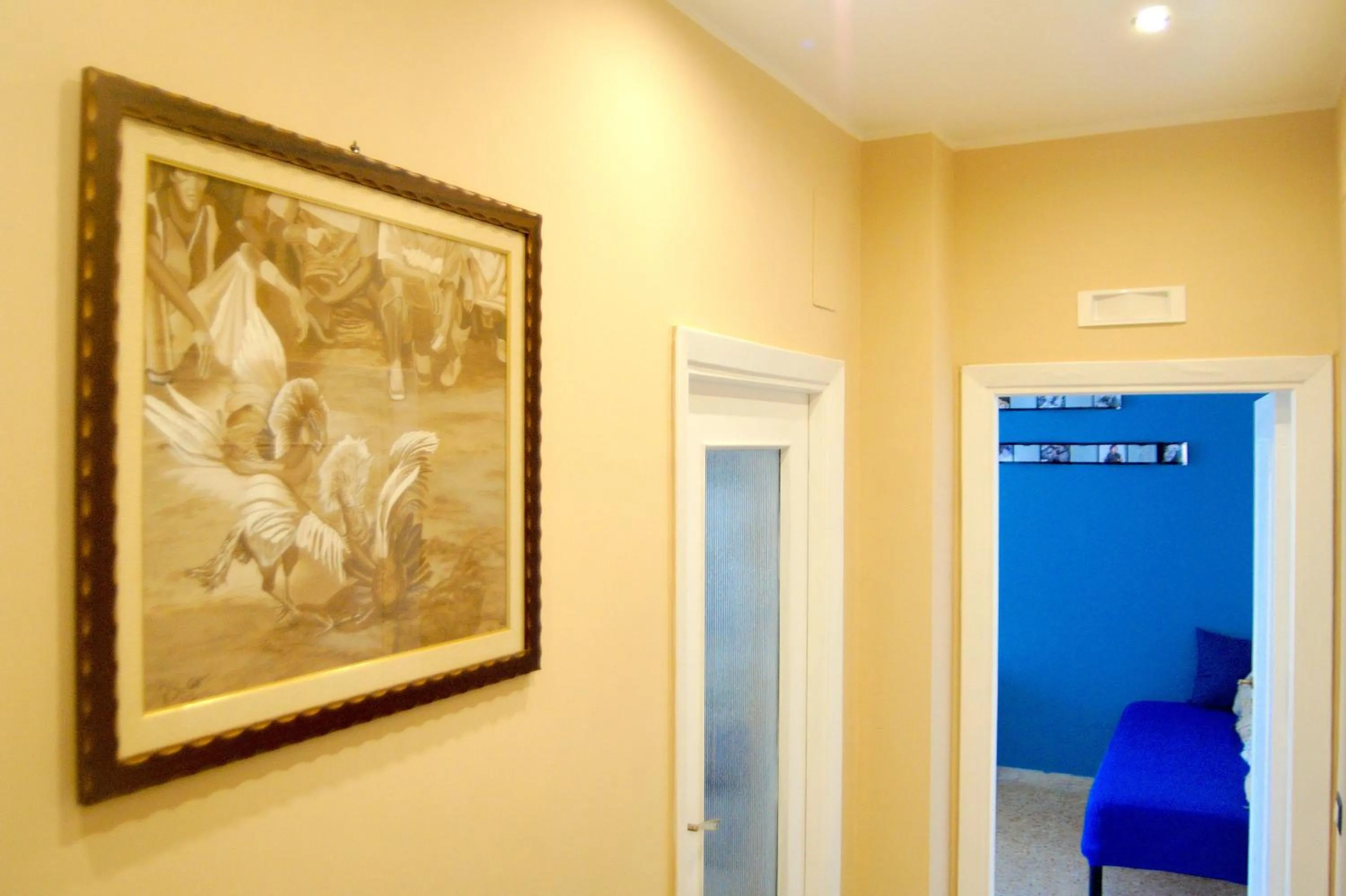 Decorative detail in B&B Bibliotechina