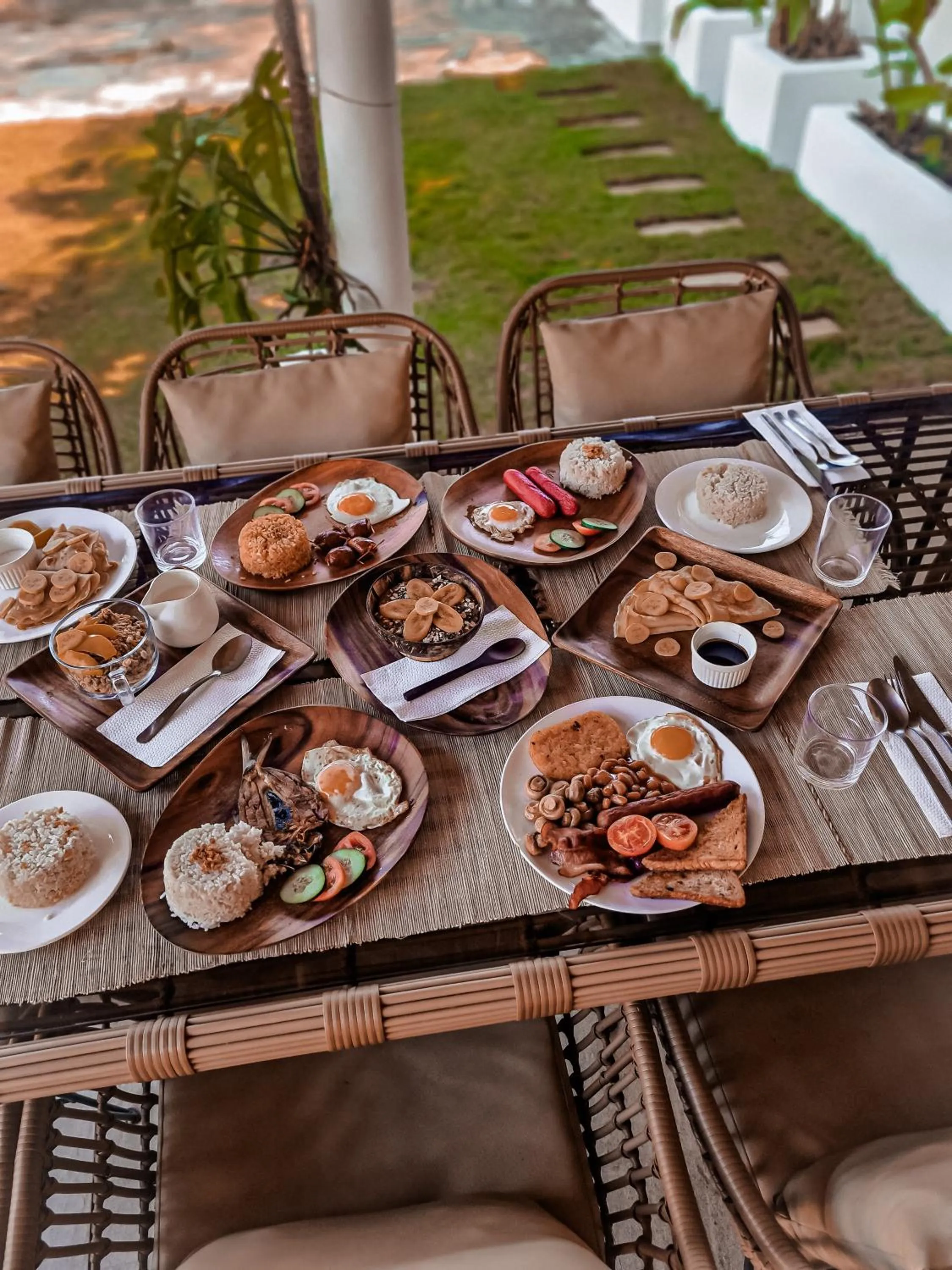 Restaurant/places to eat in 148 Guesthouse and Resort