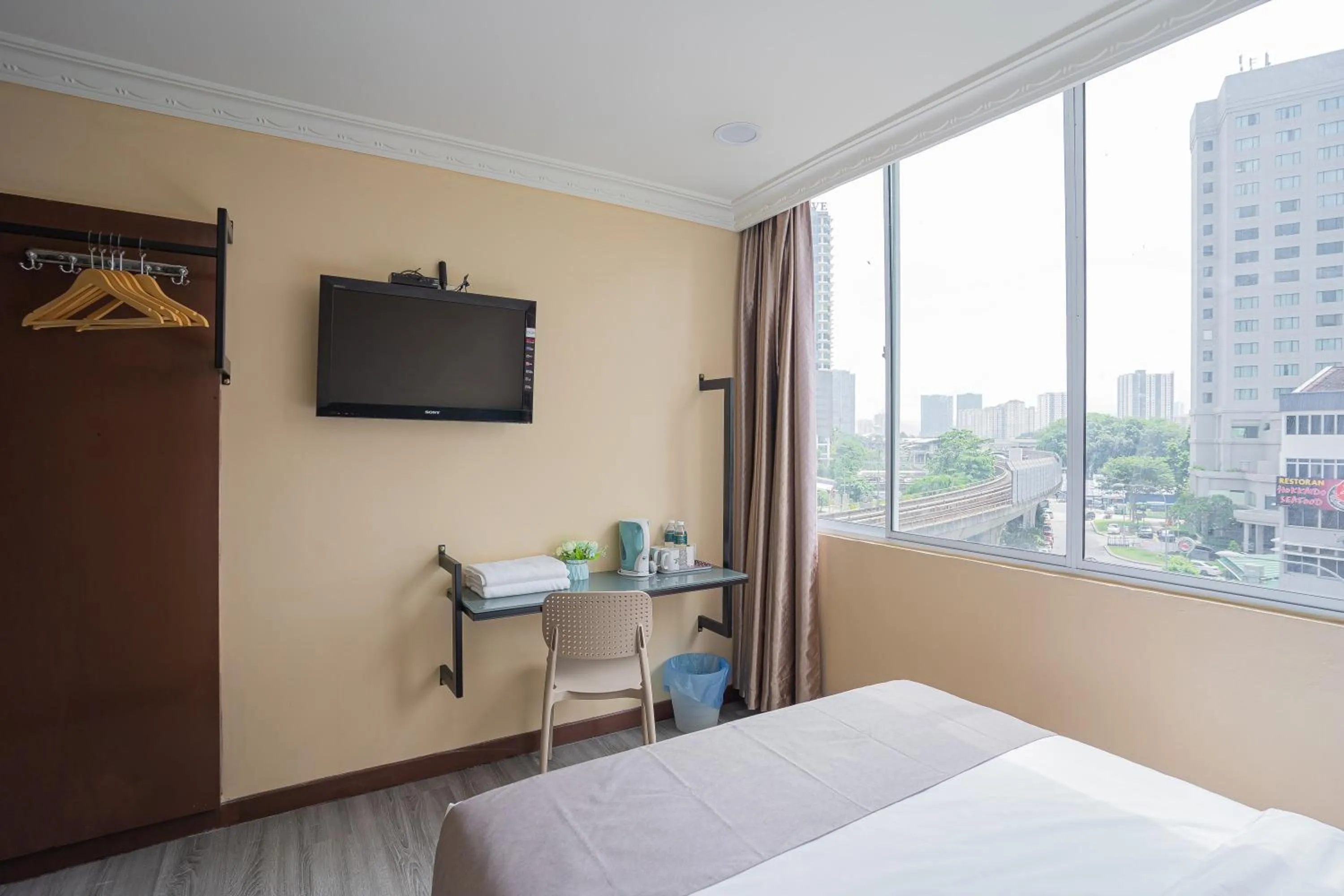 Bed in Hotel 28 Titiwangsa