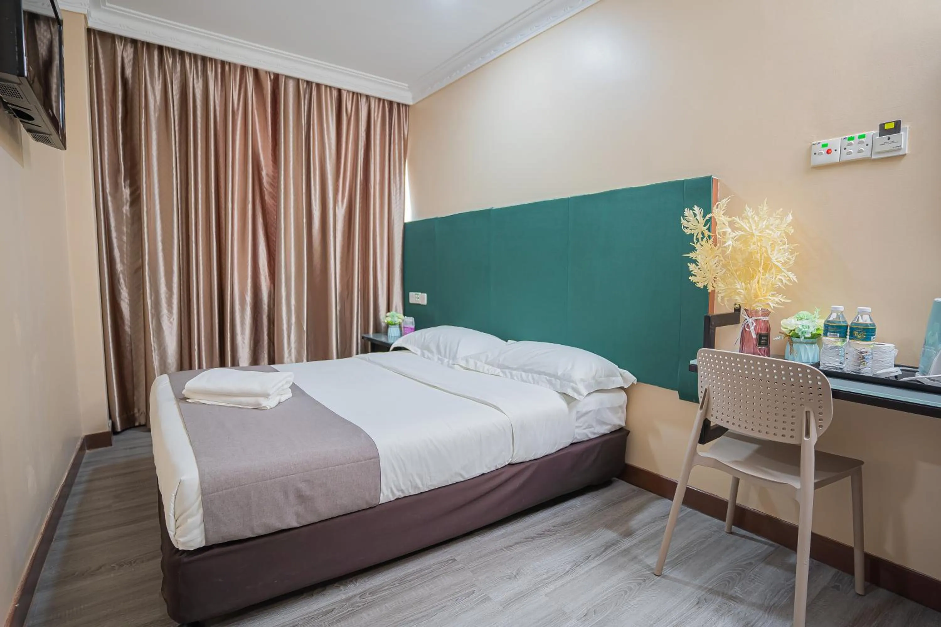 Bed in Hotel 28 Titiwangsa