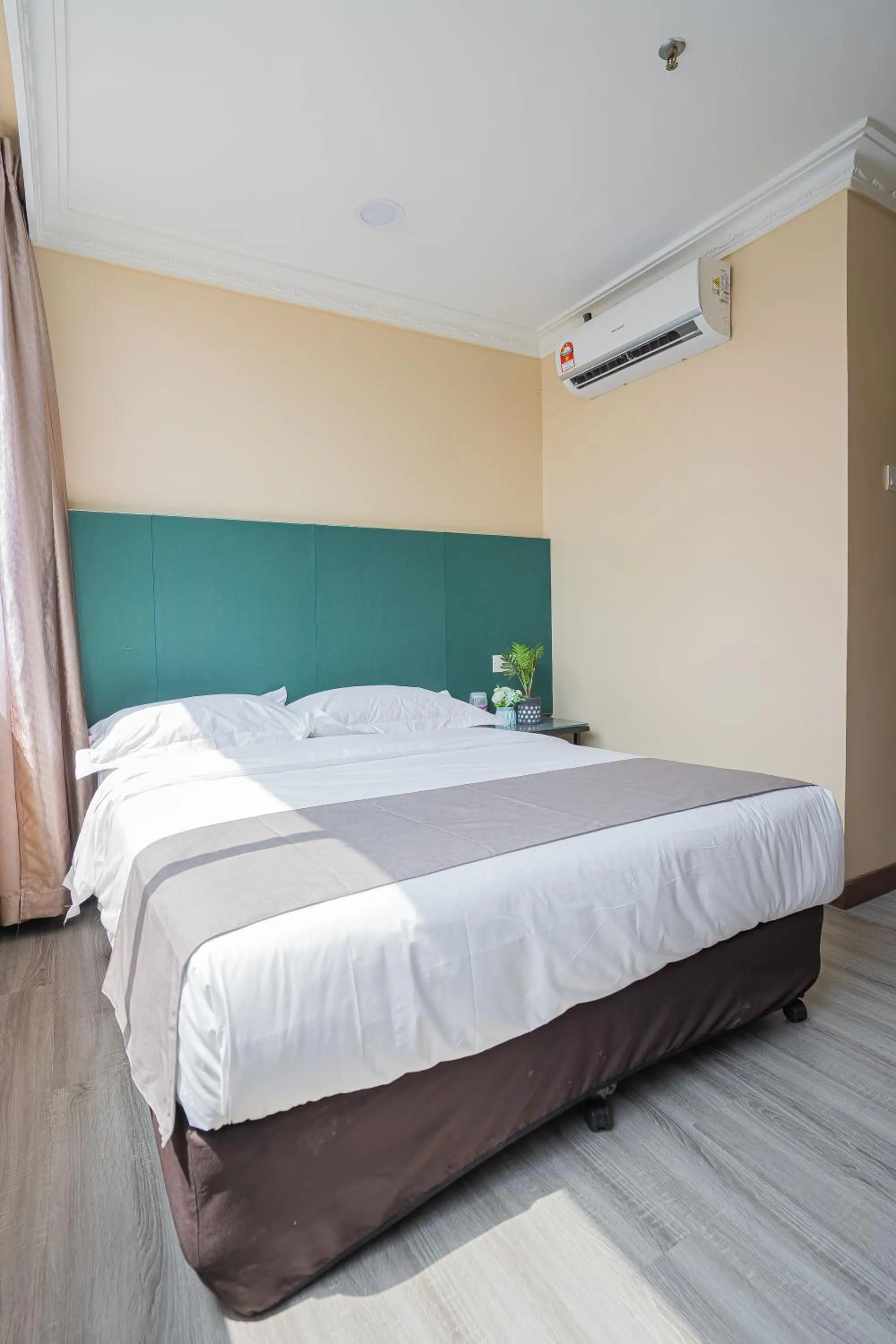 Bed in Hotel 28 Titiwangsa