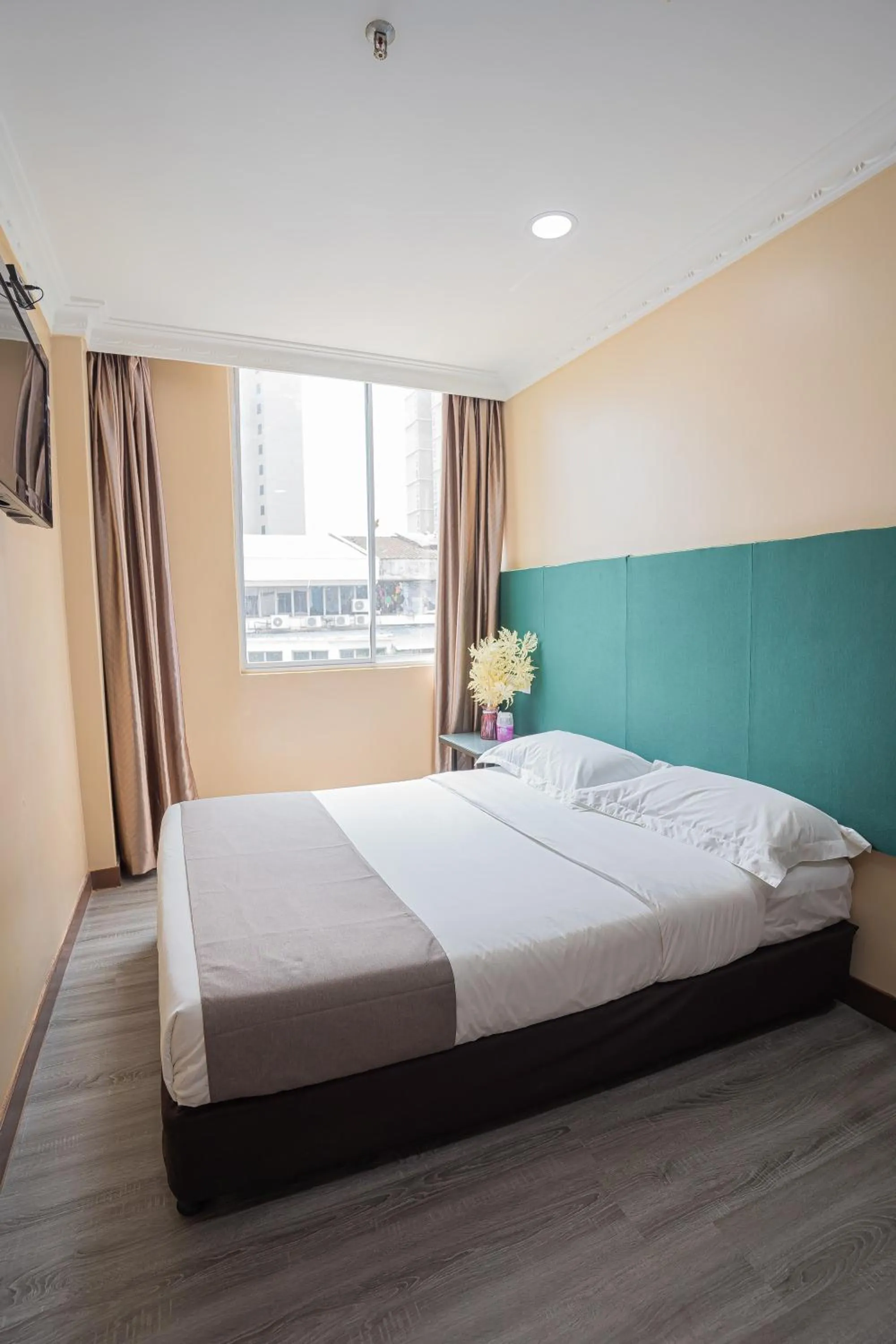 Bed in Hotel 28 Titiwangsa