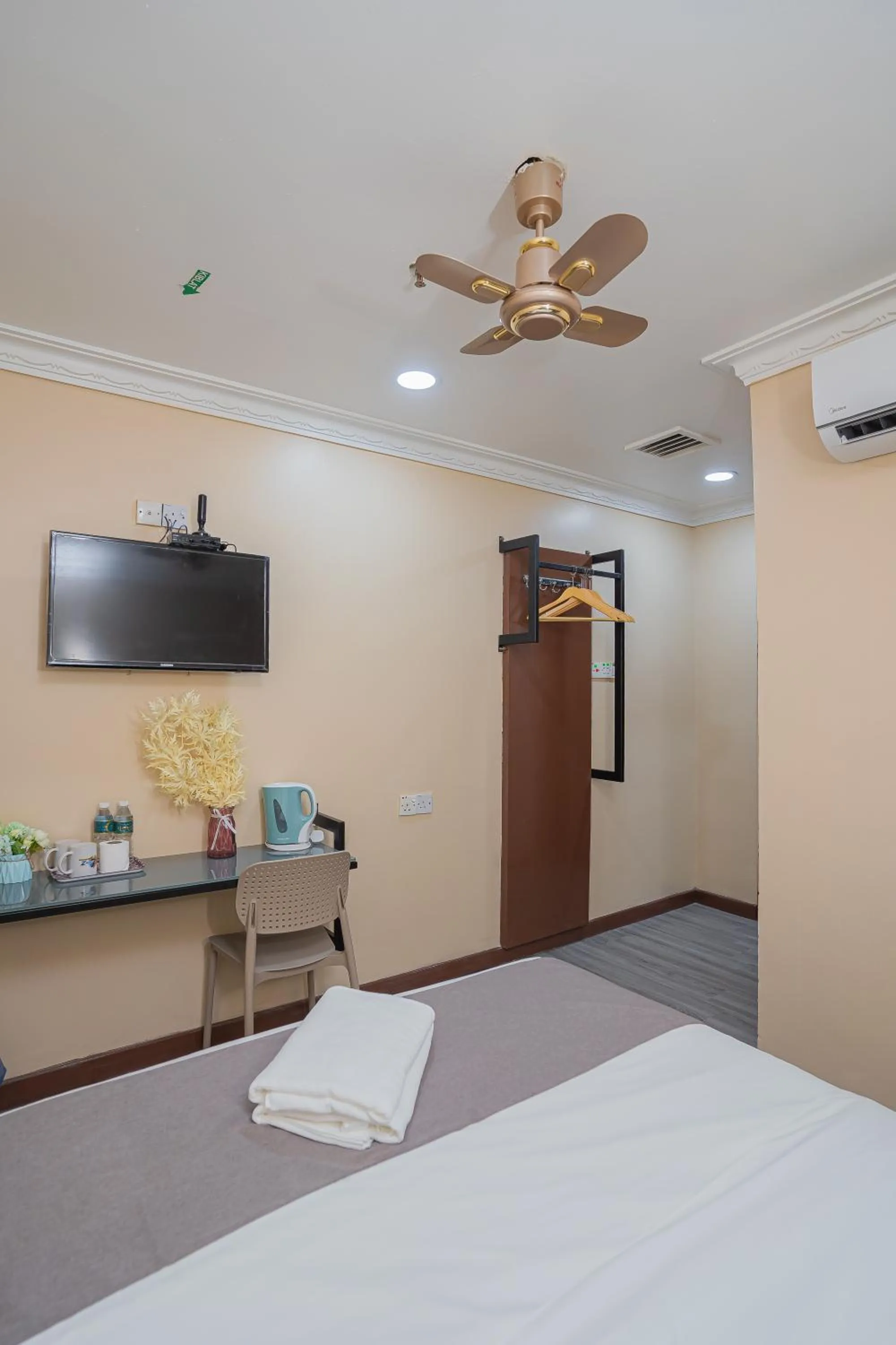 Bed in Hotel 28 Titiwangsa