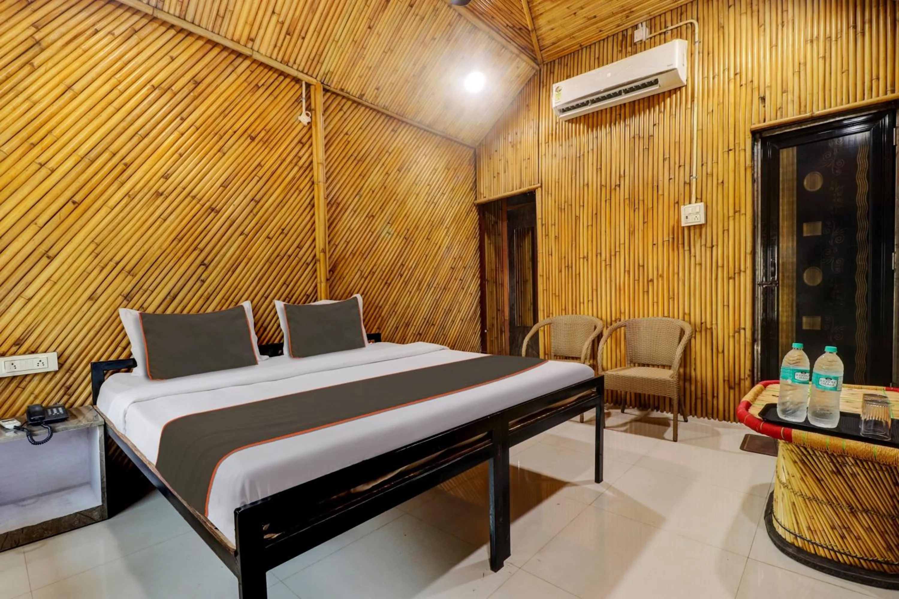 Hotel O Tapovan Rise cottages and cafe