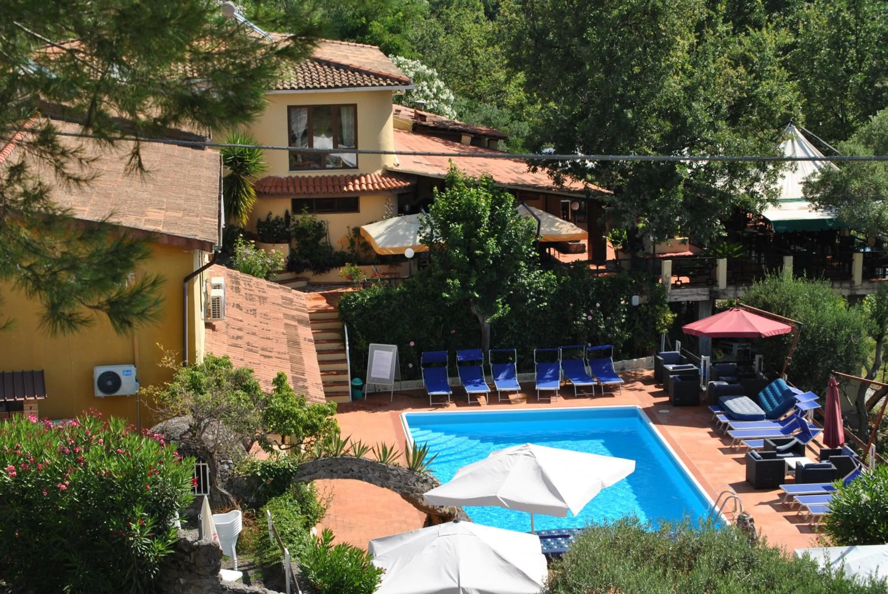 Property building in Hotel Brutium