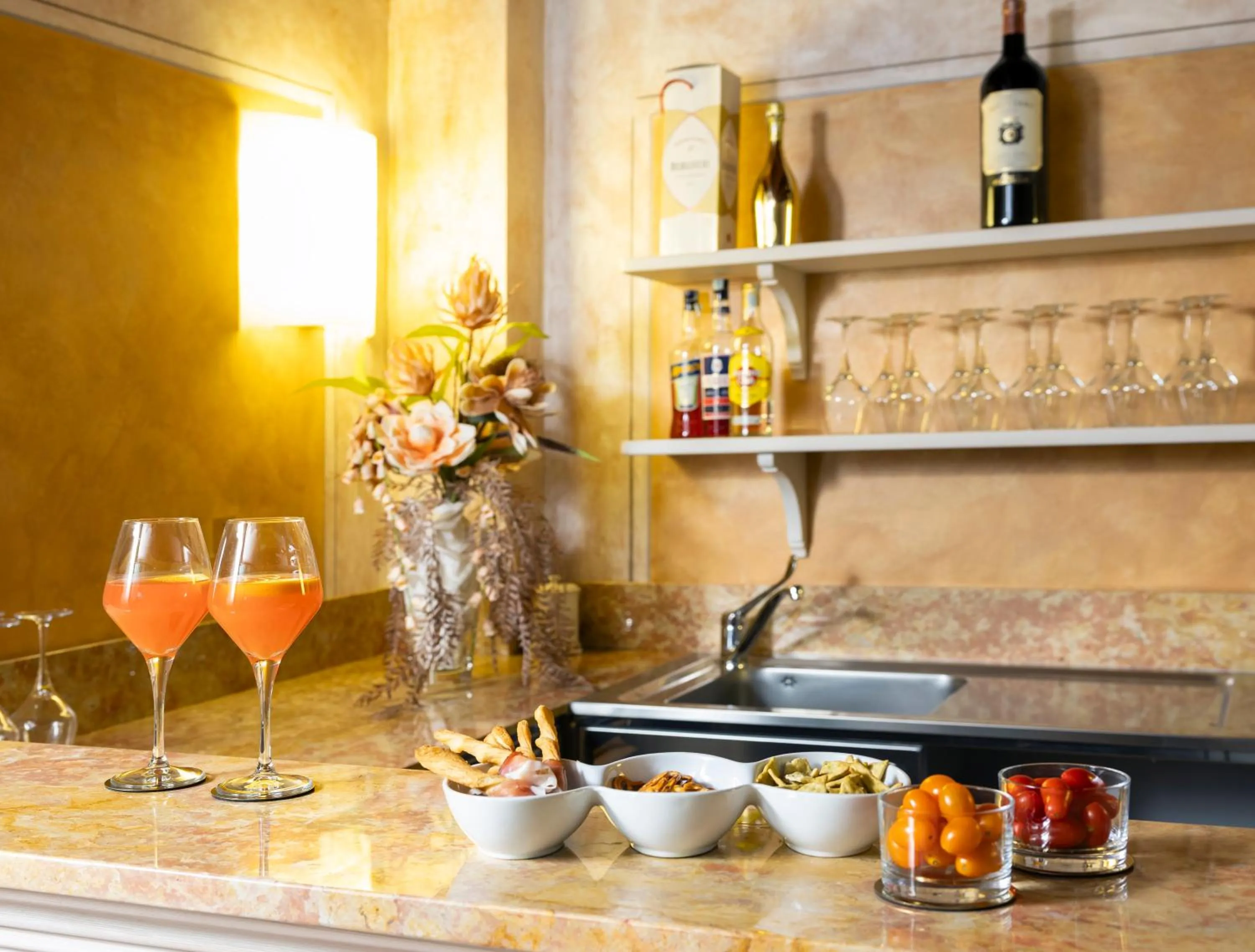 Lounge or bar in La Corte San Lorenzo