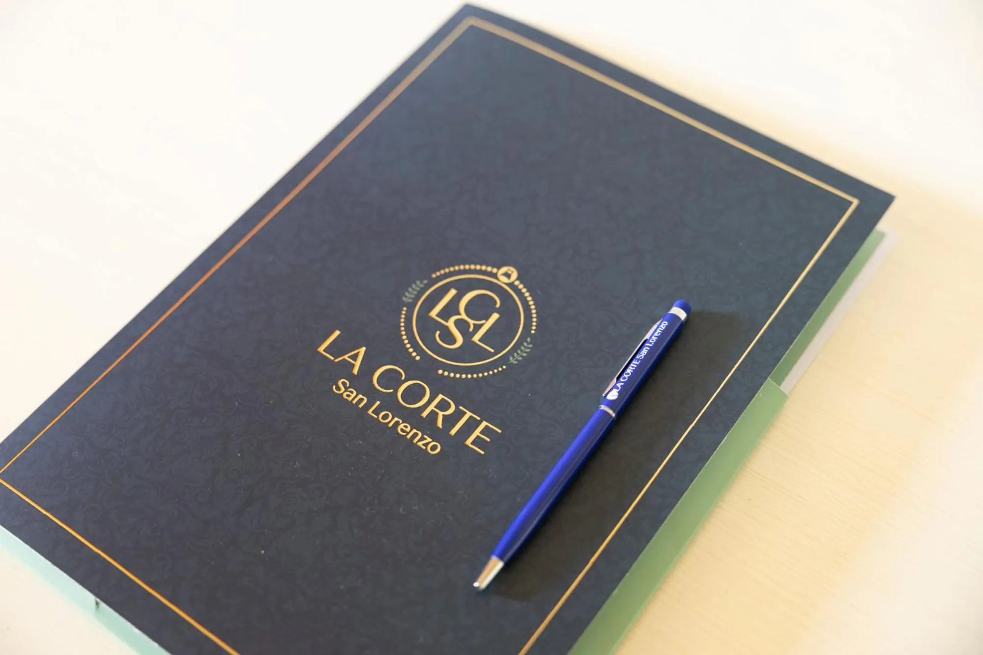 Logo/Certificate/Sign in La Corte San Lorenzo