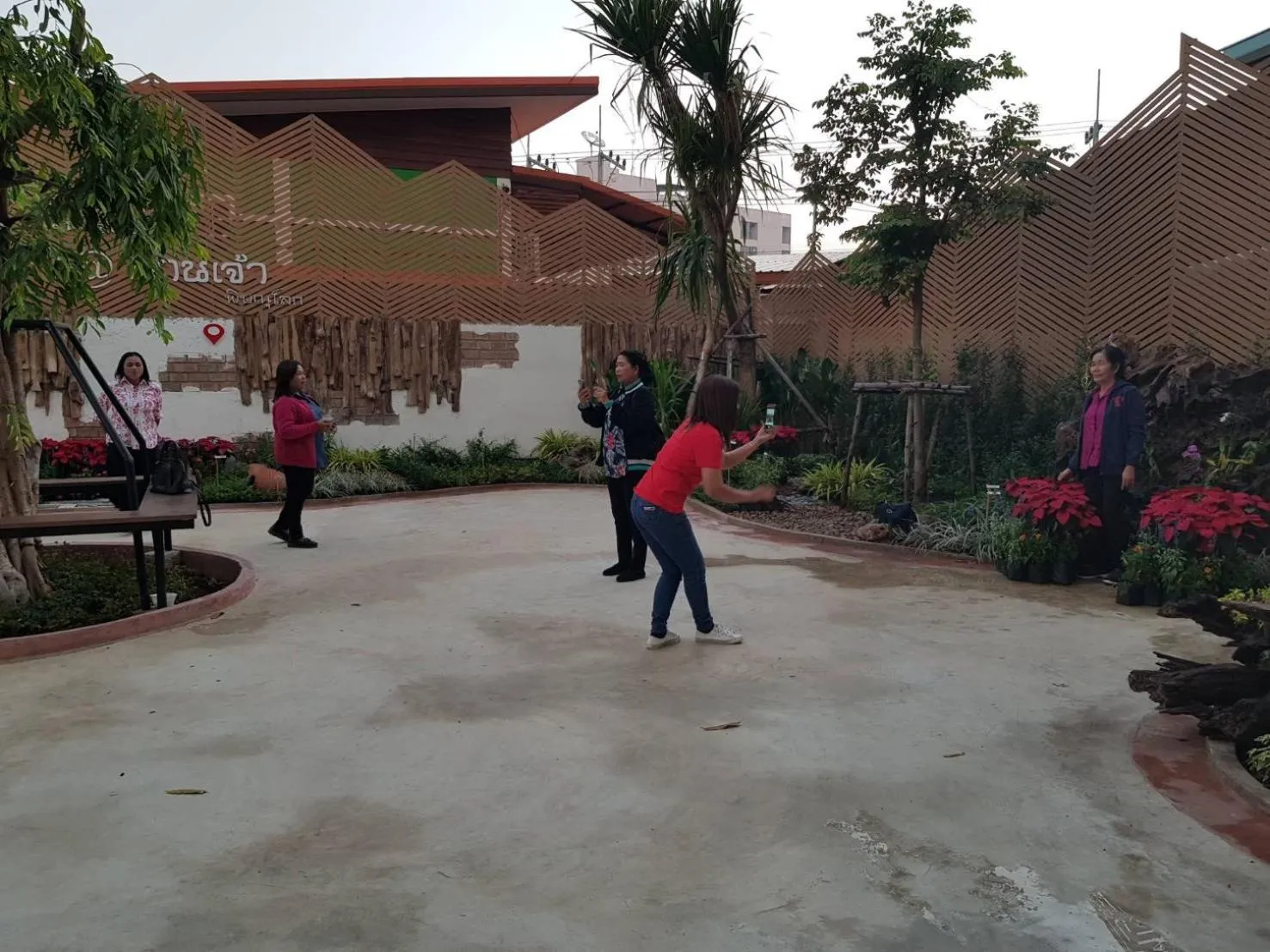 People in Nan Chao Hotel