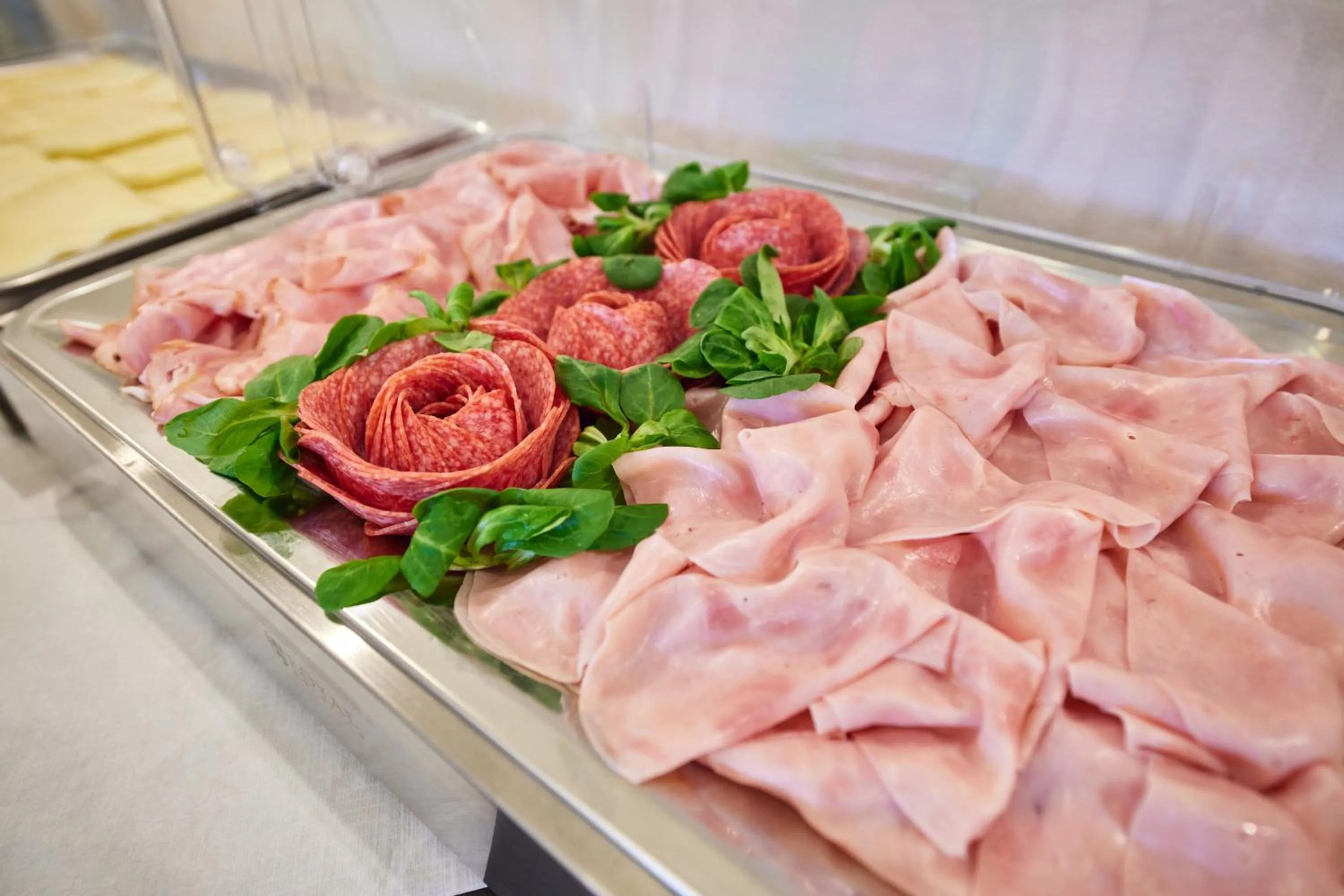 Buffet breakfast in Hotel Auri