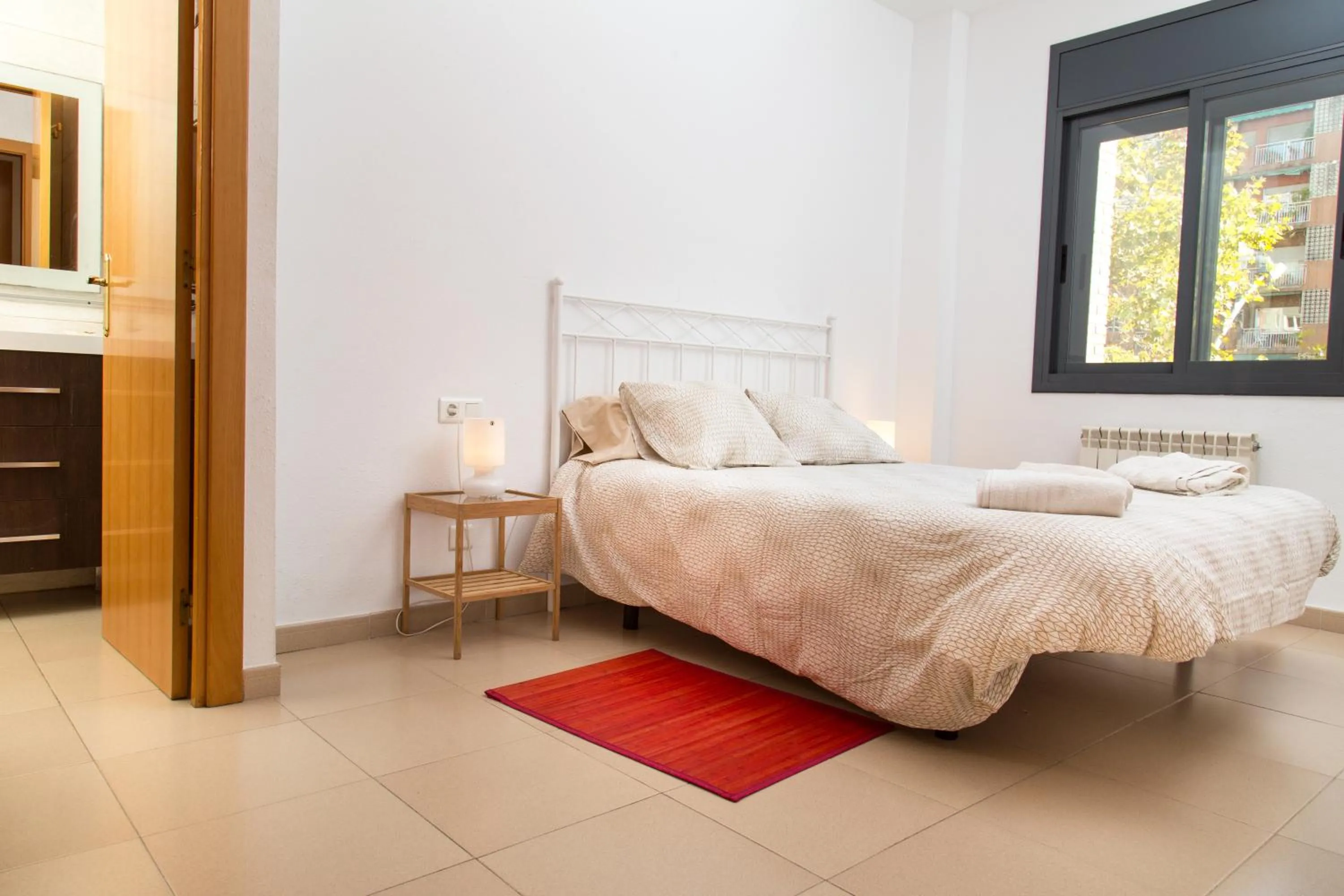 Bed in New & Sunny Apartment