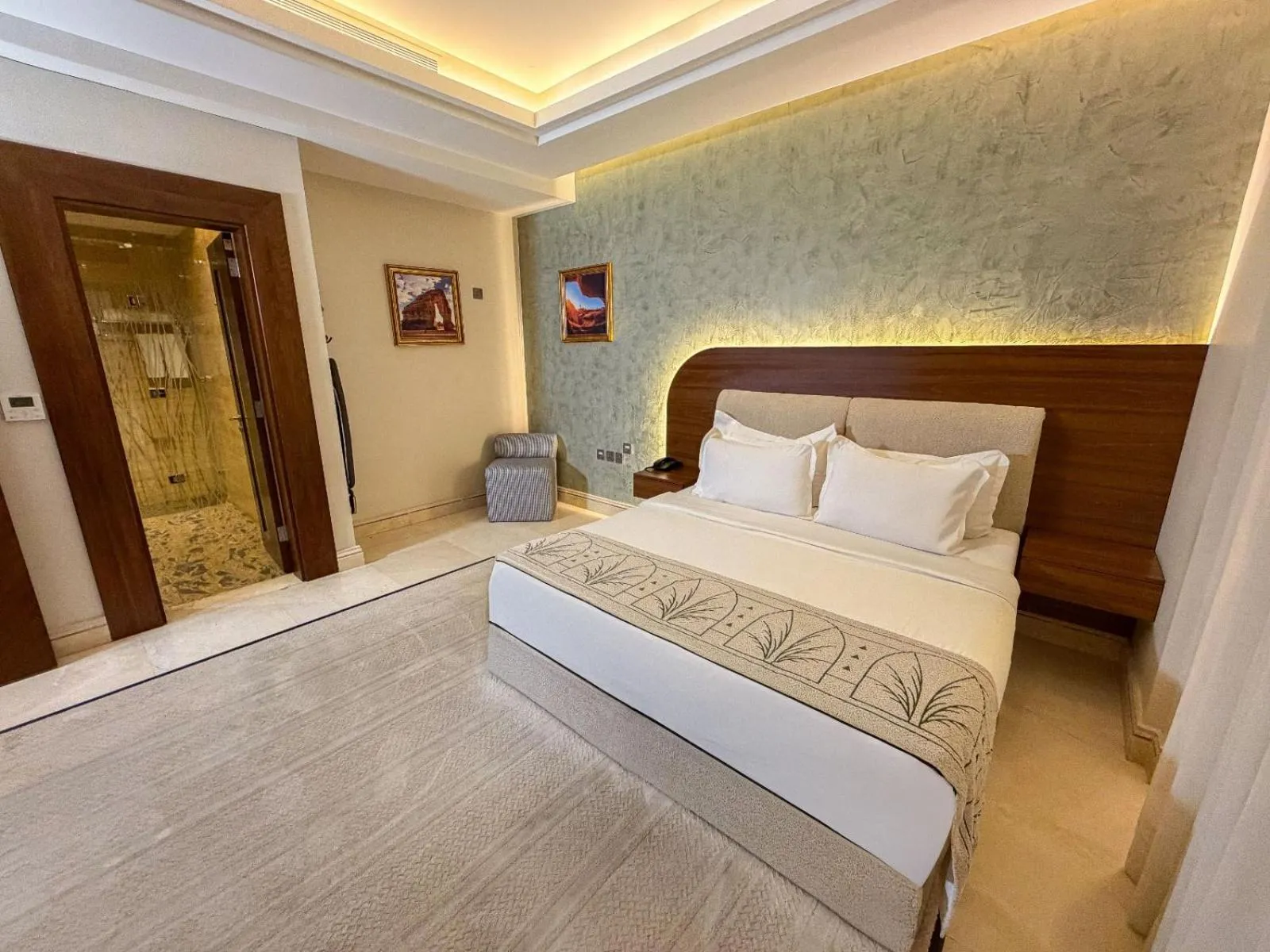 Photo of the whole room, Bed in Tura Residence Olaya - ترى للشقق المخدومة العليا
