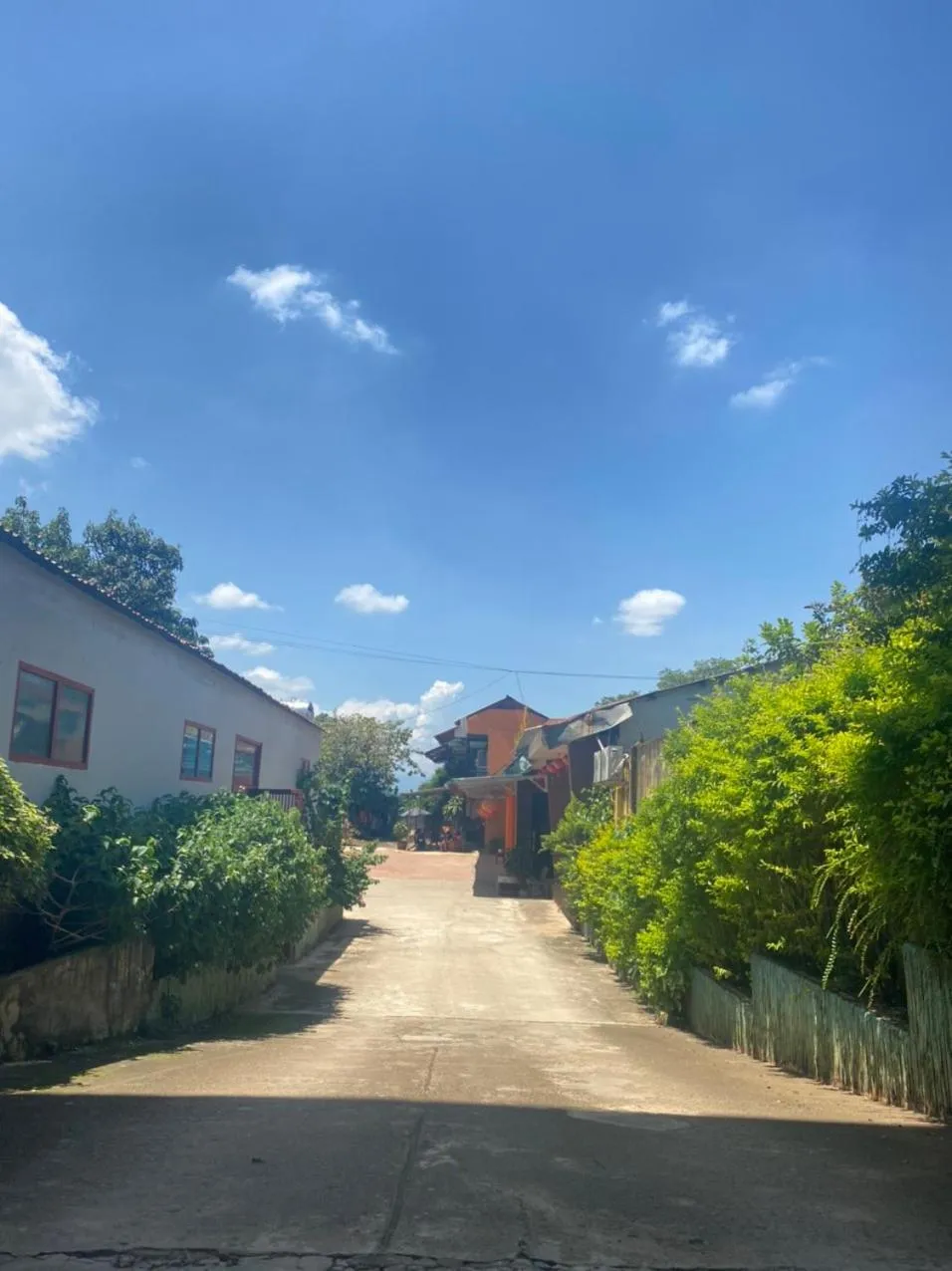 Day in Khách sạn Ban Mê Xanh (Ban Me Xanh Hotel)