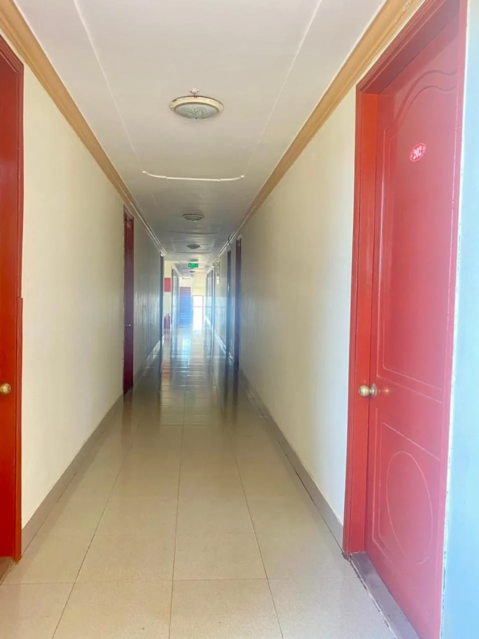 Property building in Khách sạn Ban Mê Xanh (Ban Me Xanh Hotel)