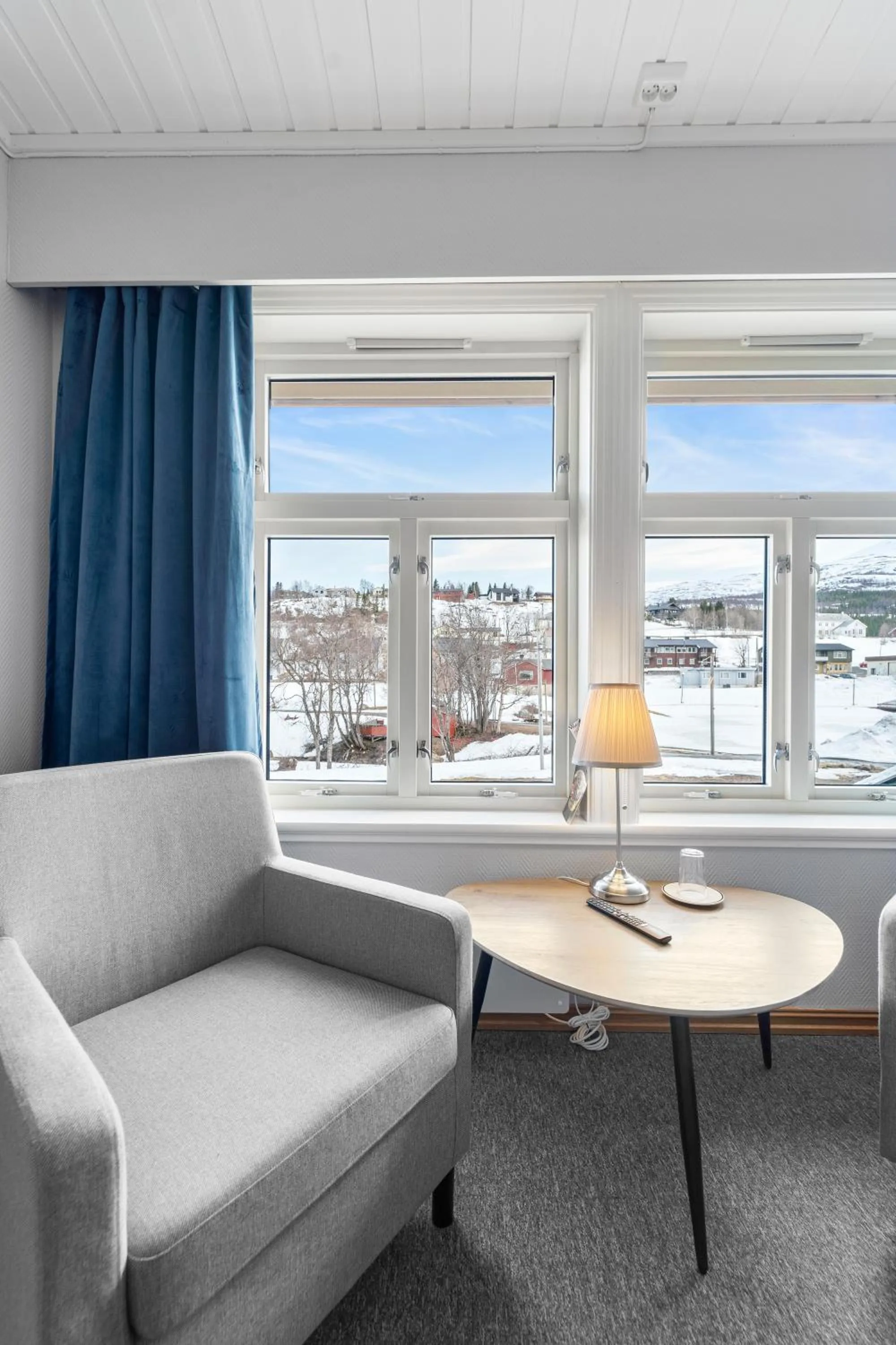 Lyngseidet Gjestegård AS