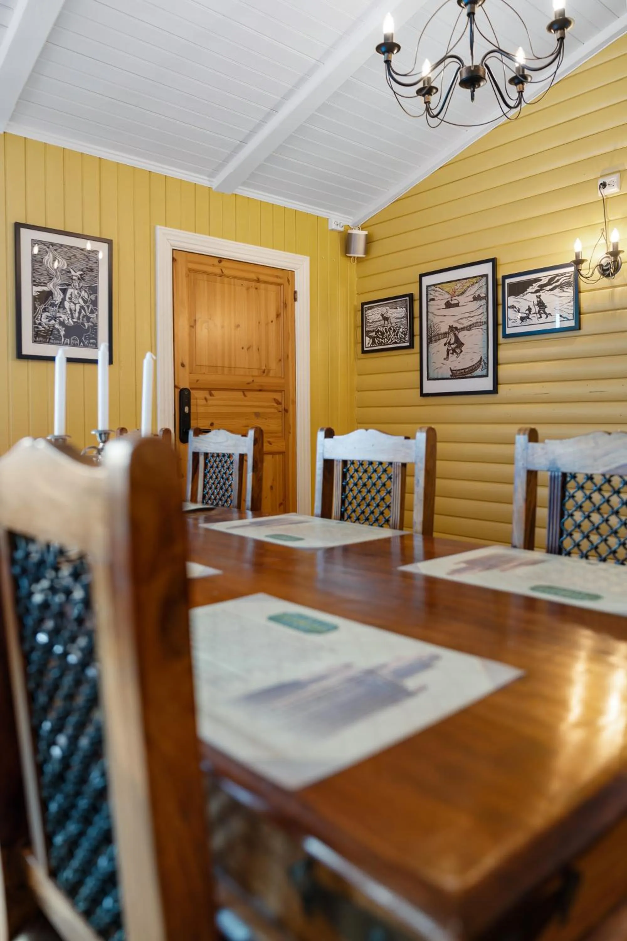 Lyngseidet Gjestegård AS