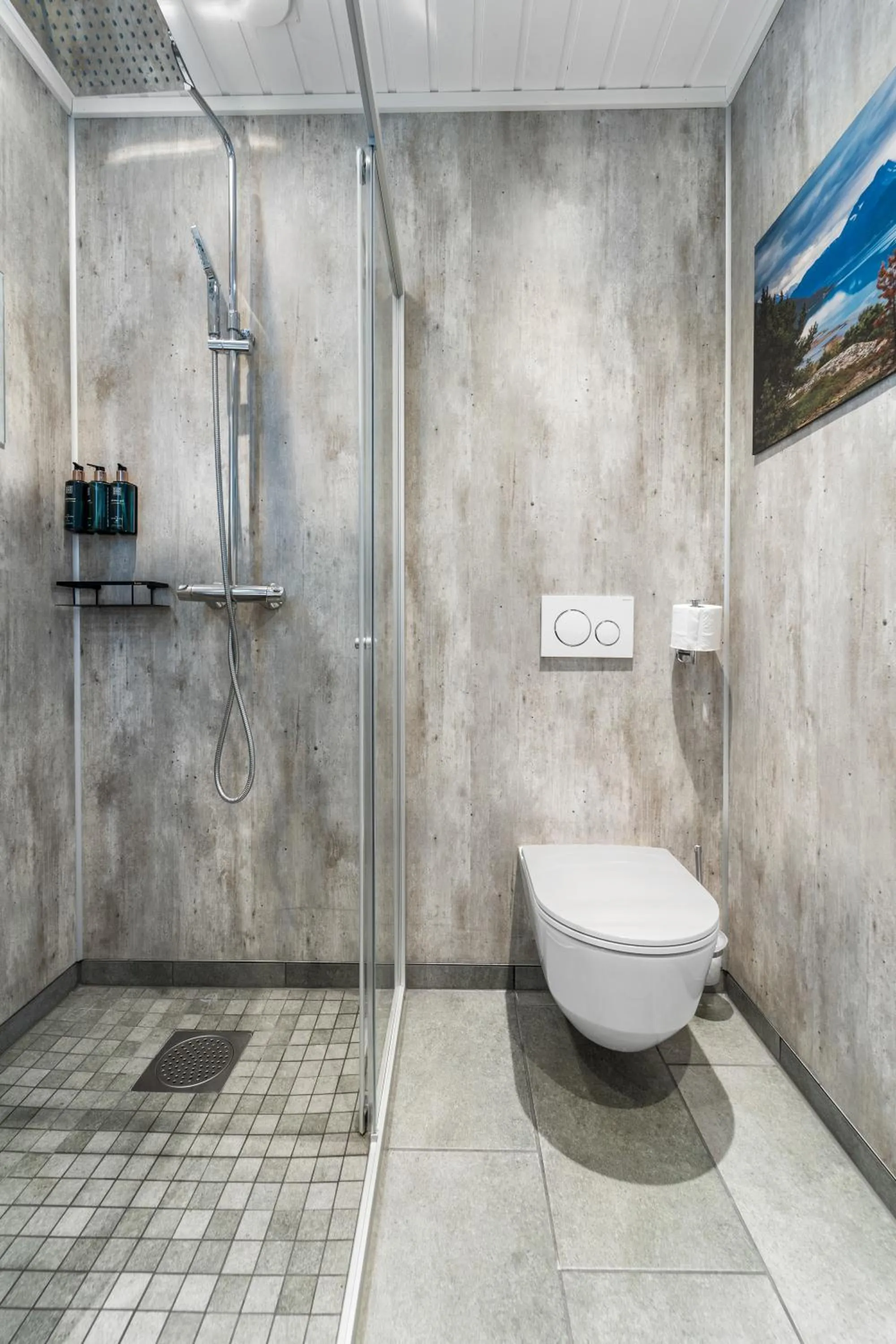 Lyngseidet Gjestegård AS