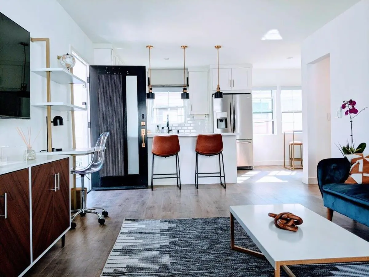 Bed in Downtown Culver City New Designer Lux 1 Bedroom