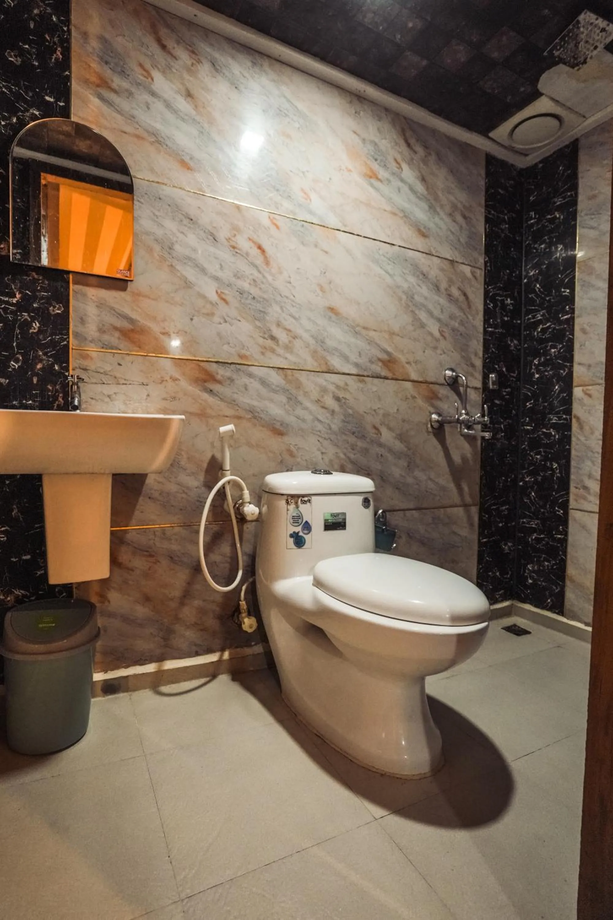 Toilet in Venice Premium Houseboats Alleppey