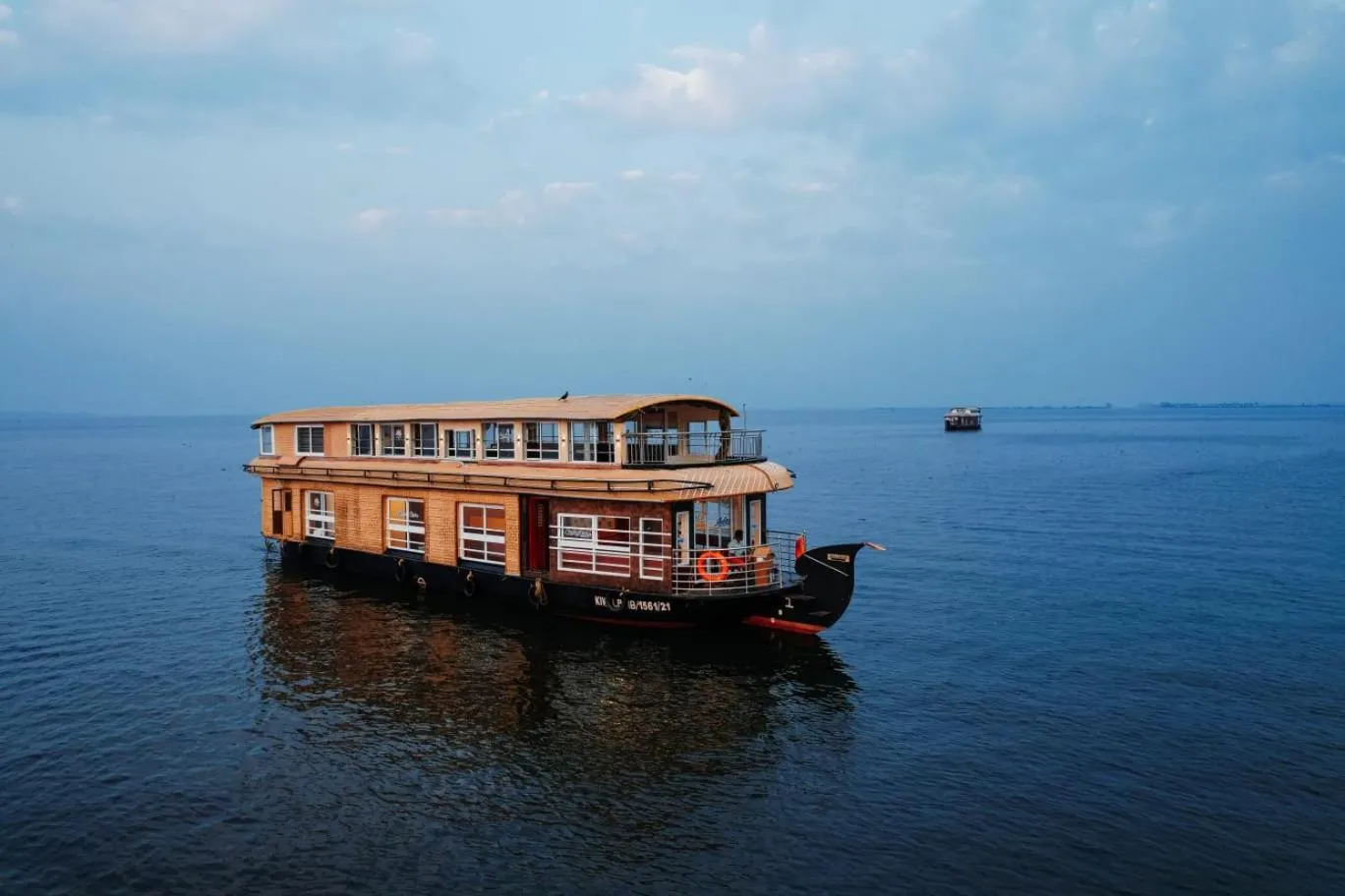 Natural landscape in Venice Premium Houseboats Alleppey