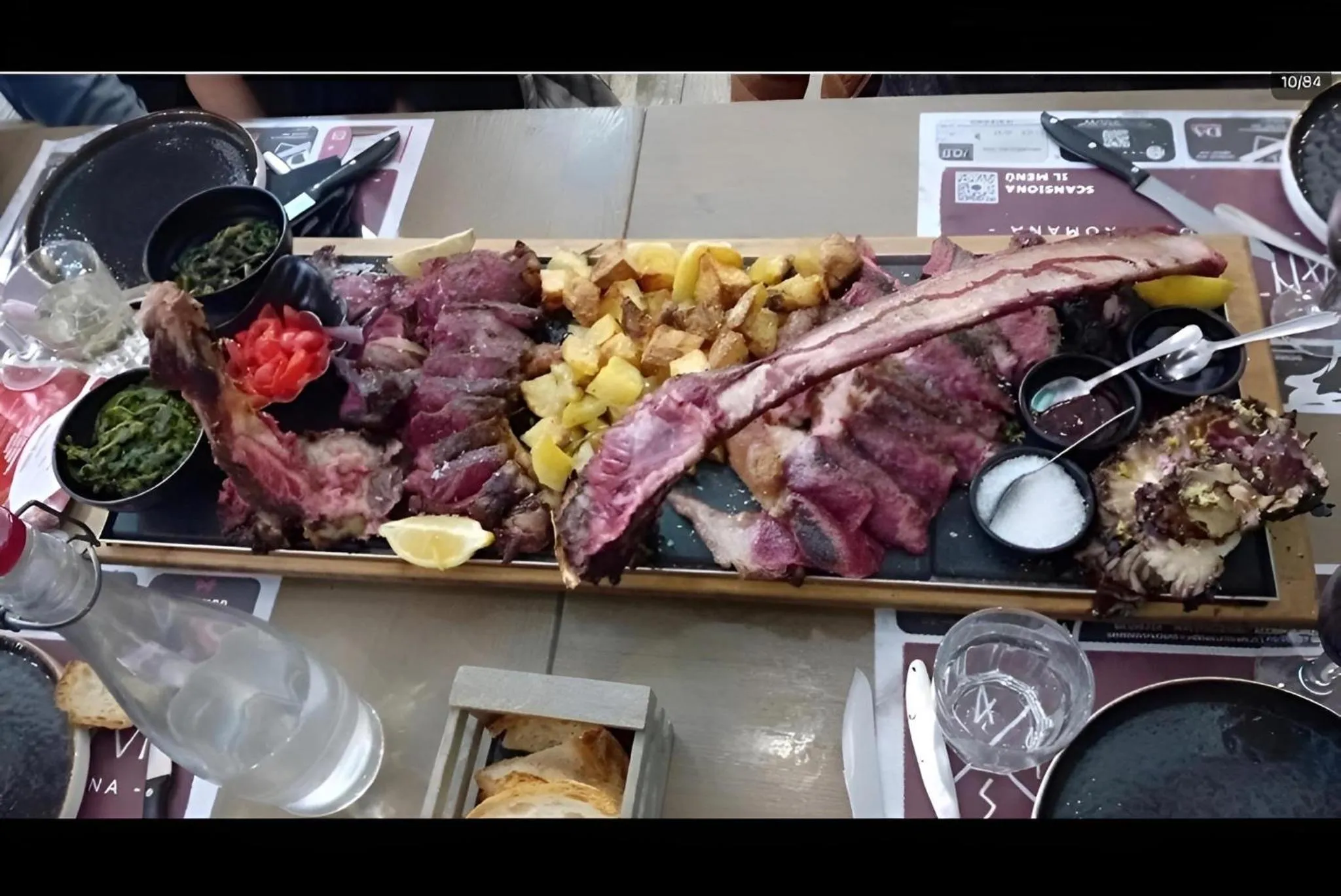 Restaurant/places to eat in Sabrina Airport