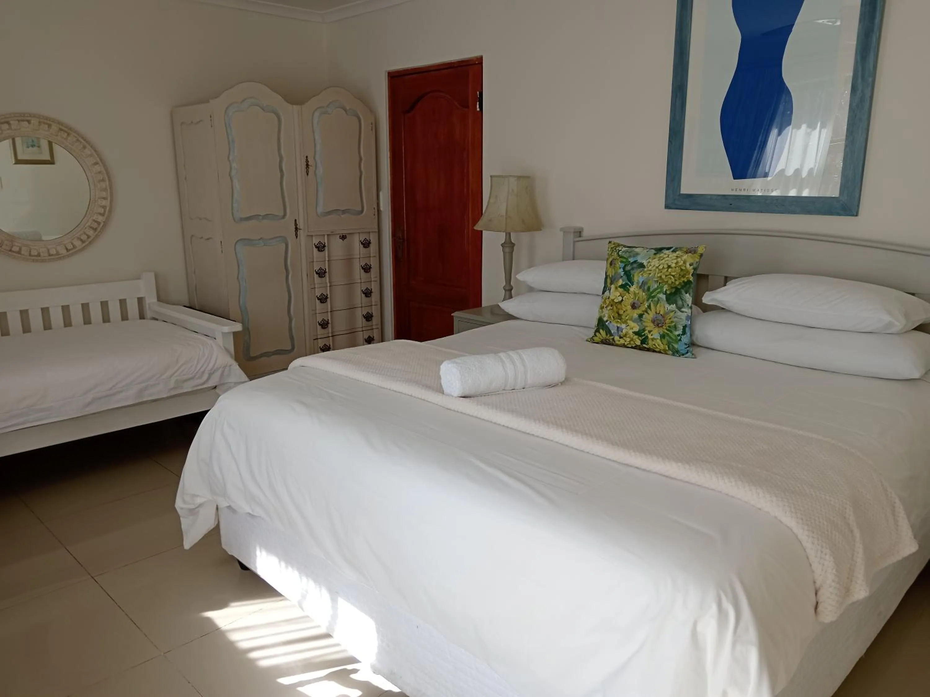 Bed in Blouberg Manor