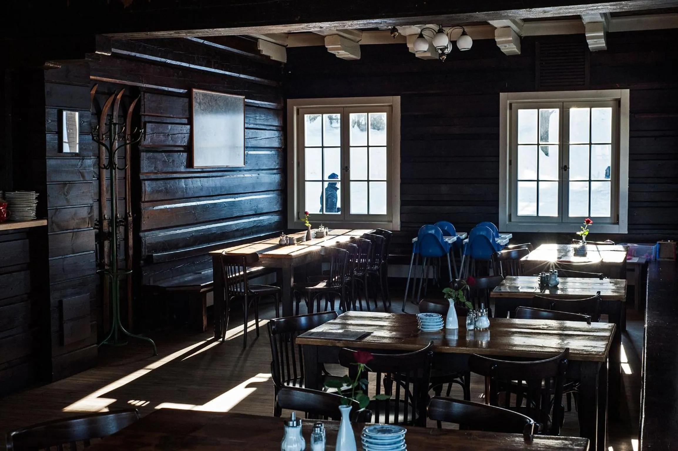 Restaurant/places to eat in Prezidentská