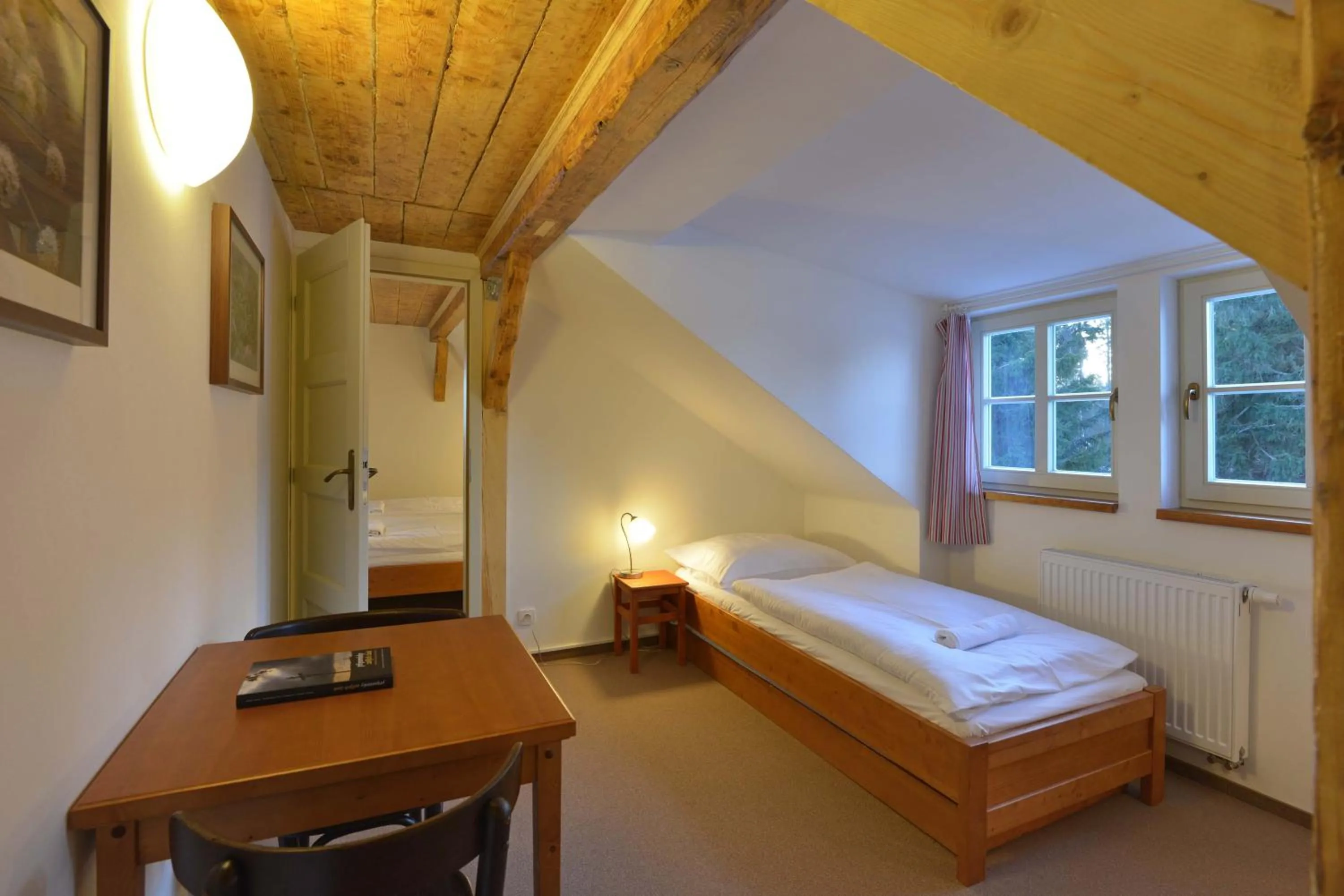 Photo of the whole room, Bed in Prezidentská