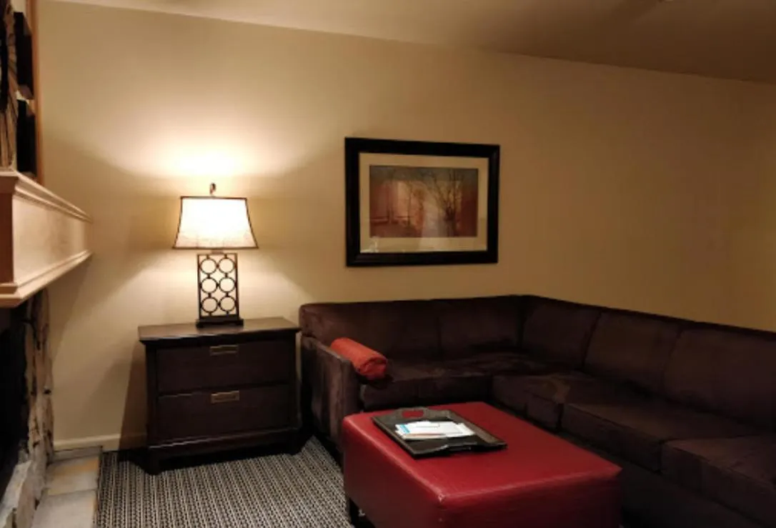 Living room in GetAways at the Lodge at Kingsbury Crossing