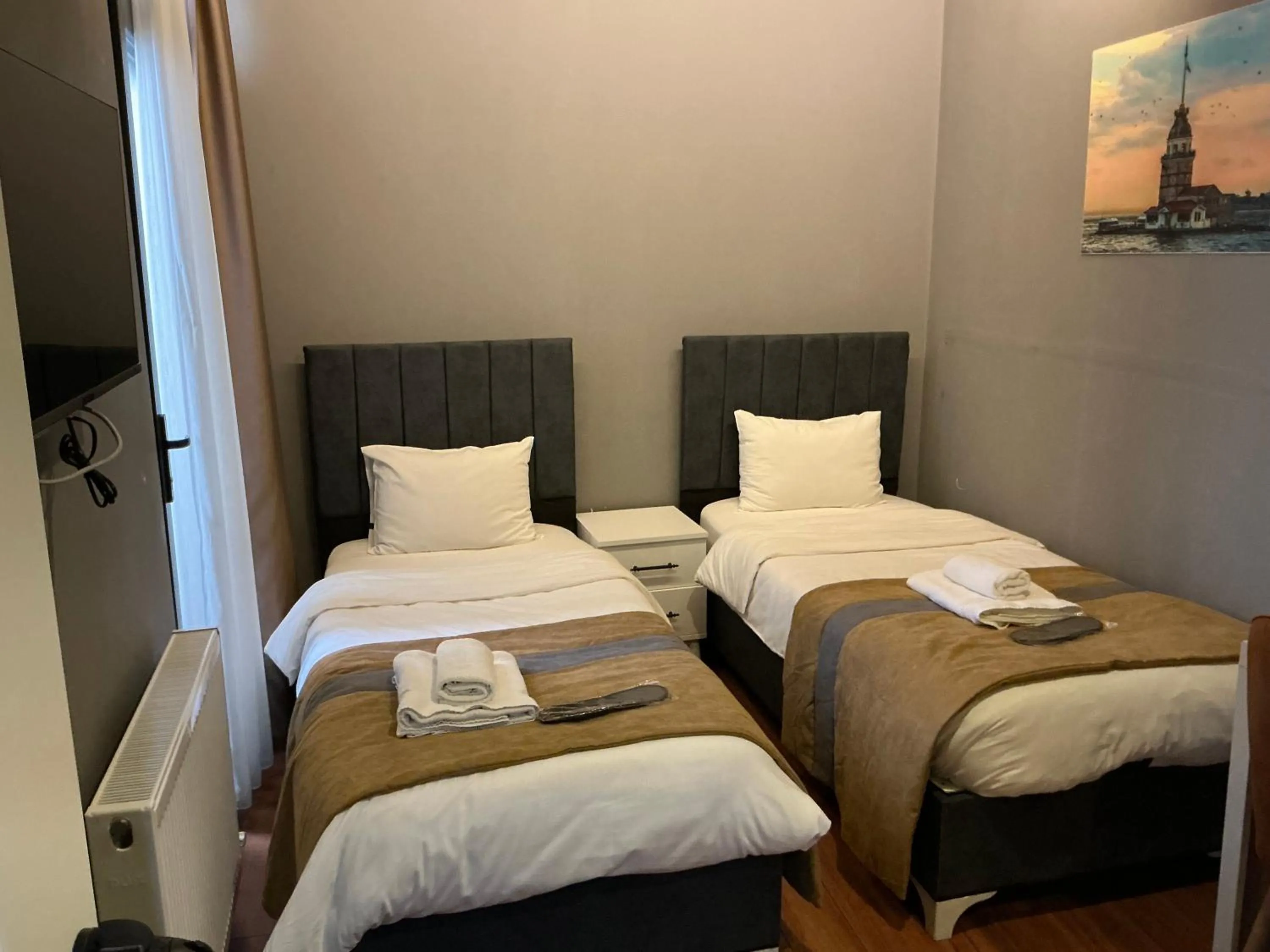 Photo of the whole room, Bed in TAKSİM GOKOTTA SUiTE