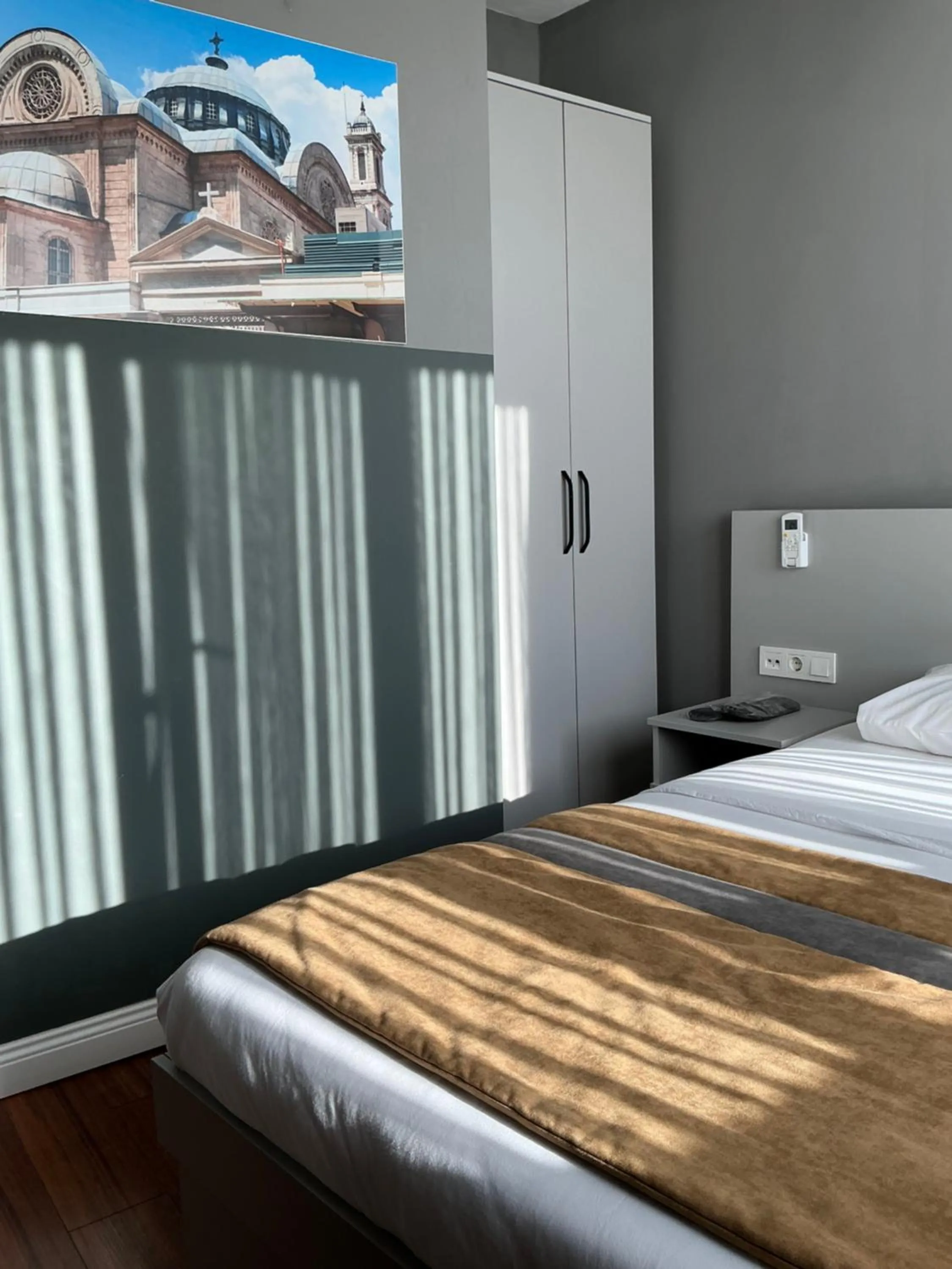 Bedroom, Bed in TAKSİM GOKOTTA SUiTE